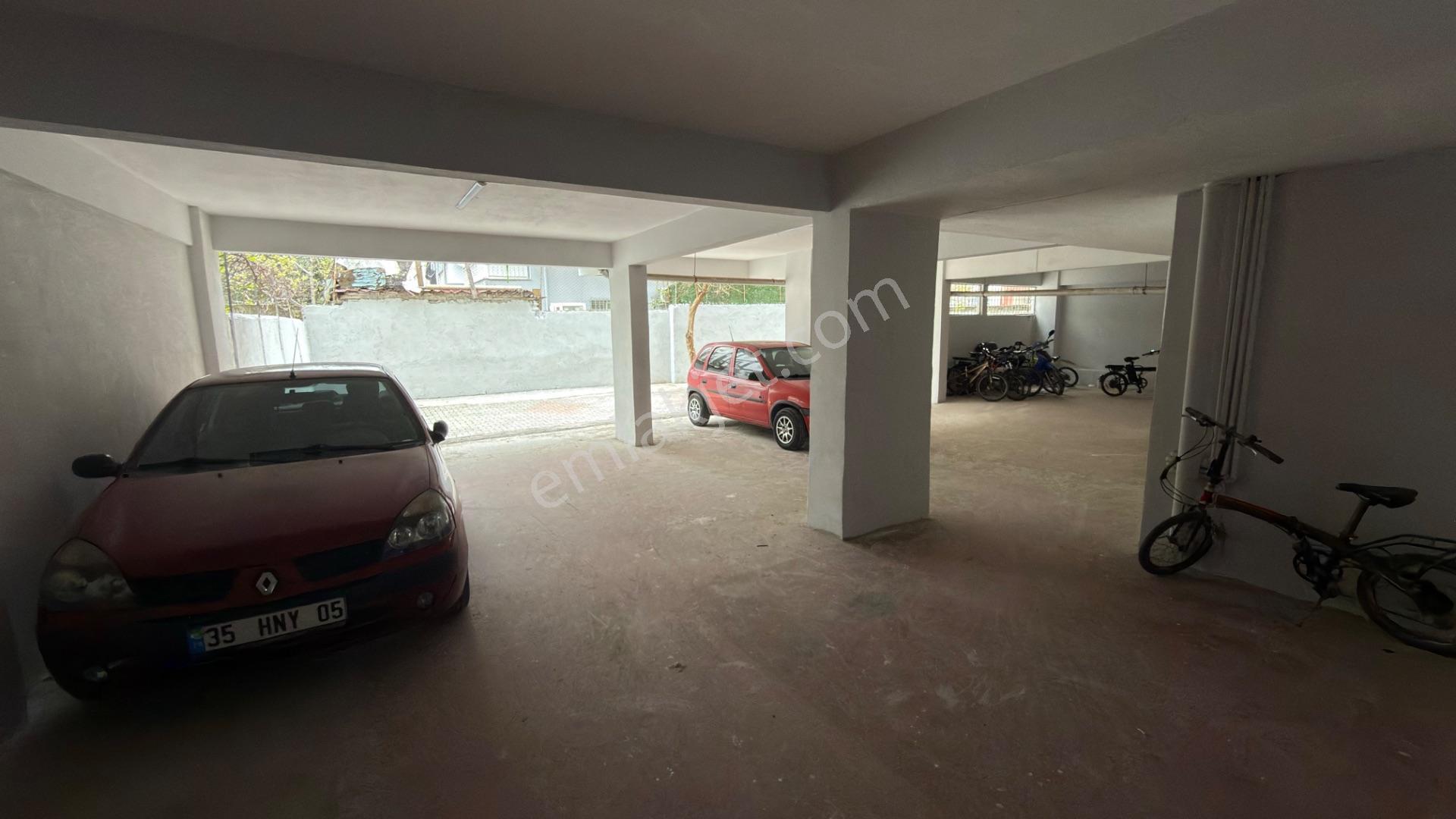 İzmir Karabağlar Güneşli Mah. İzmir Park Avm Arkası 3+1 Doğalgazlı Otoparklı Masrafsız Daire - Görsel 27