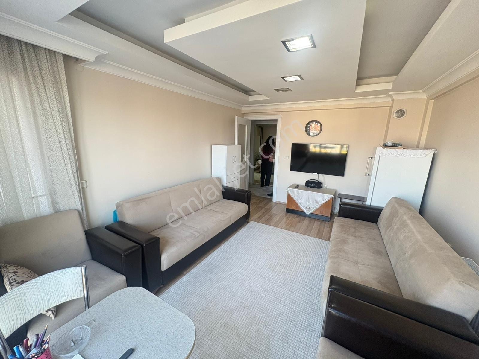 İnönü Mah İzmir Aydın Cad Satılık 3+1 Doğalgazlı Daire - Görsel 3