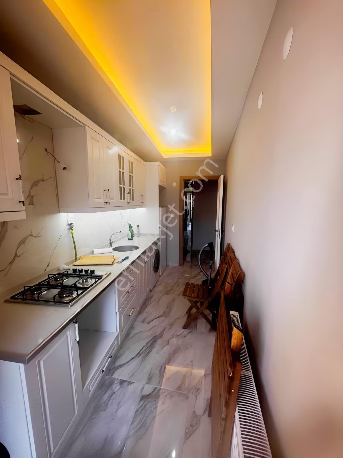 Hatay Noktada Yeni Bina 2 + 1 Asansörlü Çift Cepheli - Görsel 3