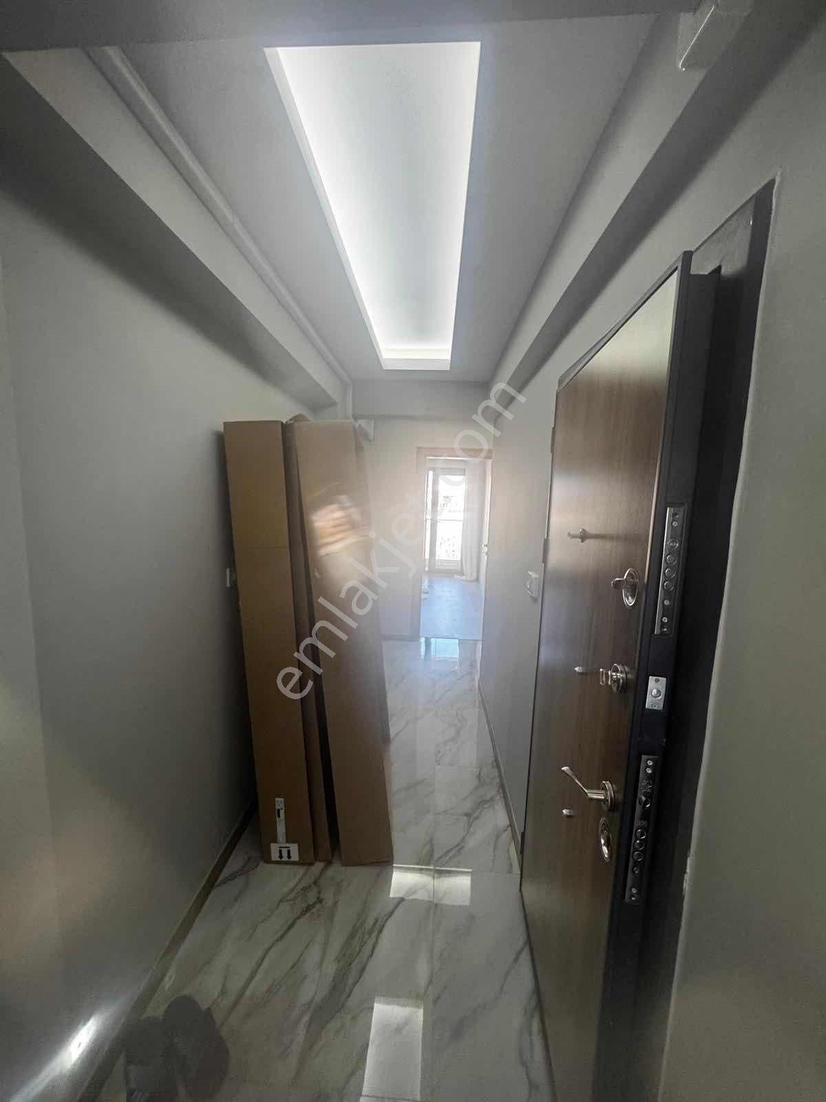 Hatay Noktada Yeni Bina 2 + 1 Asansörlü Çift Cepheli - Görsel 9