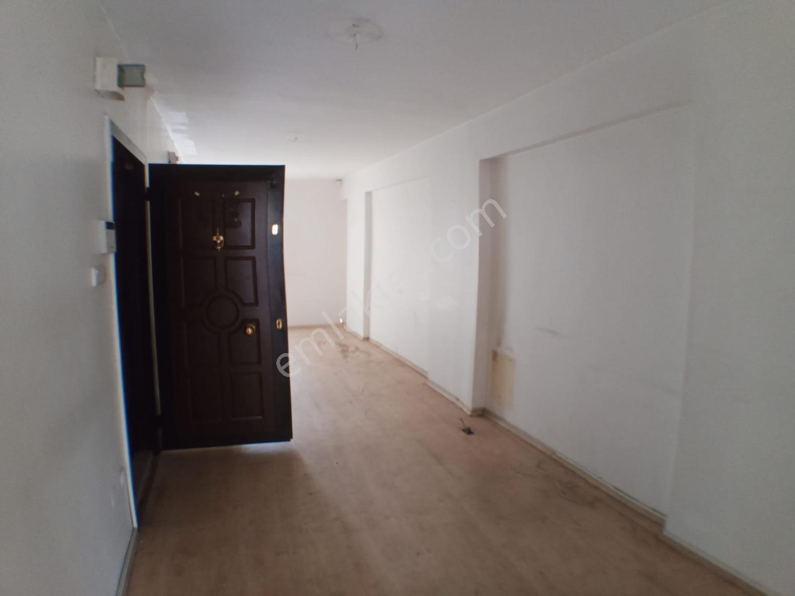 Kadıköy'de Merkezi Konumda 2+2, 53 M2 Wc, Mutfak, Balkonlu Ofis - Görsel 11