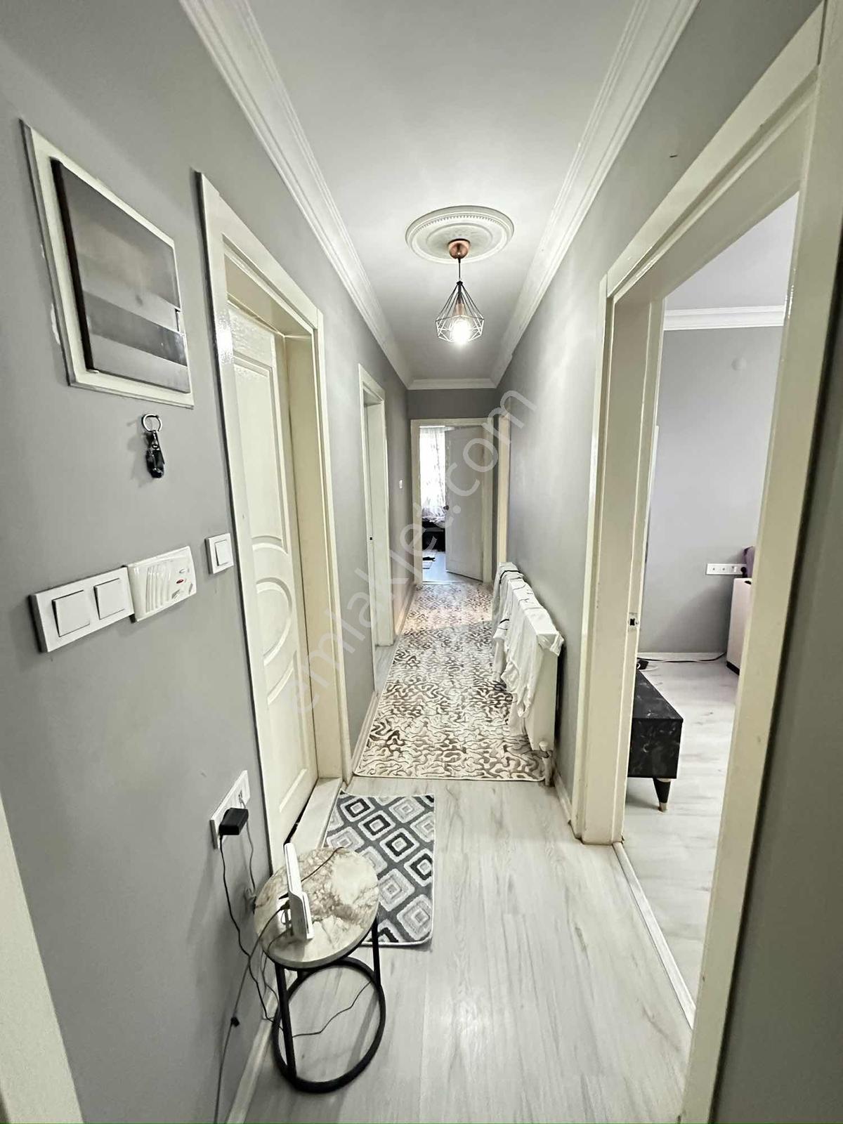 Karabağlar'da Site İçi 3+1 125 M2 Bakımlı Satılık Daire - Görsel 20