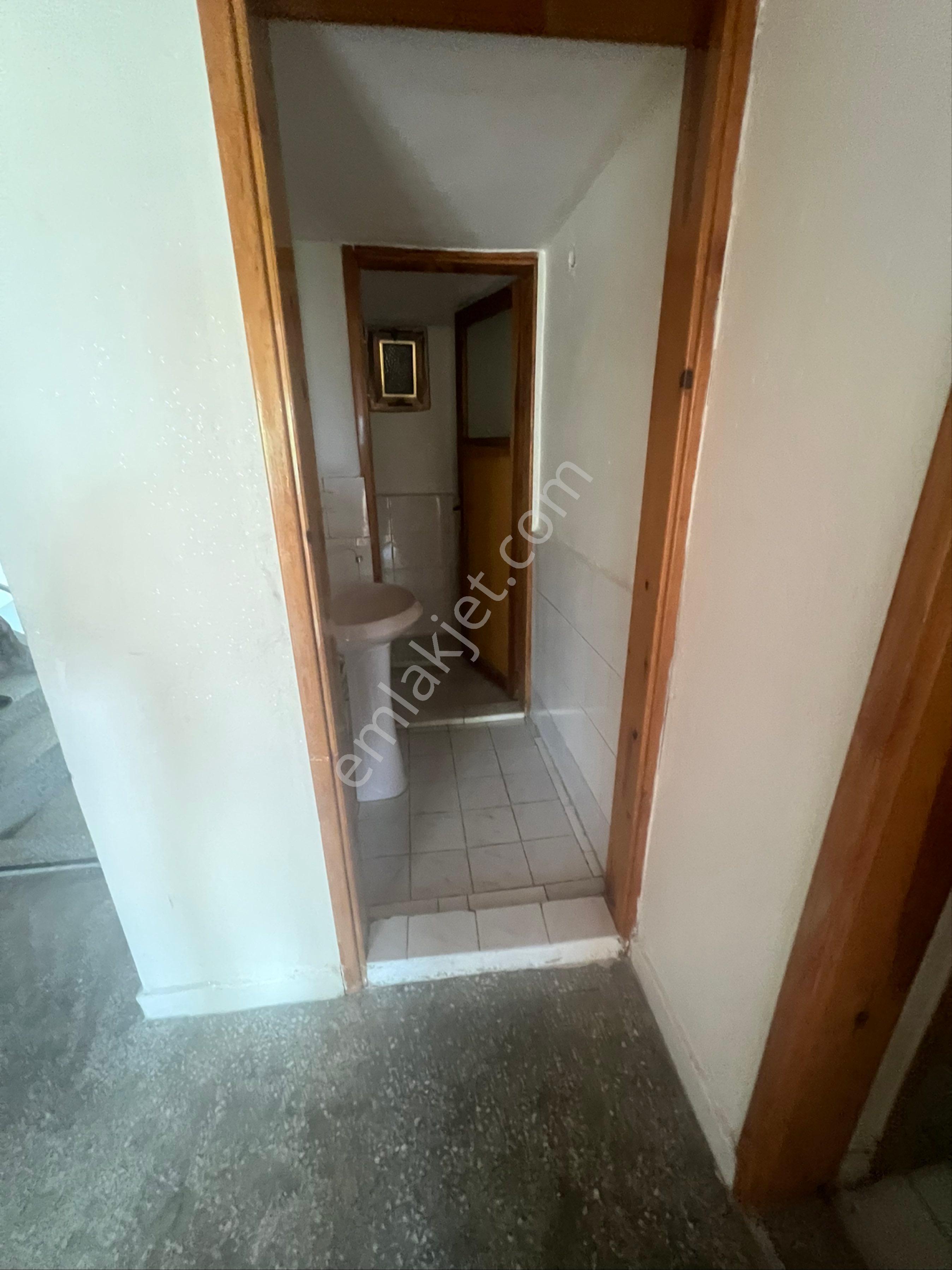 Kiralık Daire Fatih Mahallesi’nde 2 + 1 Yüksek Zemin Doğalgazlı - Görsel 26