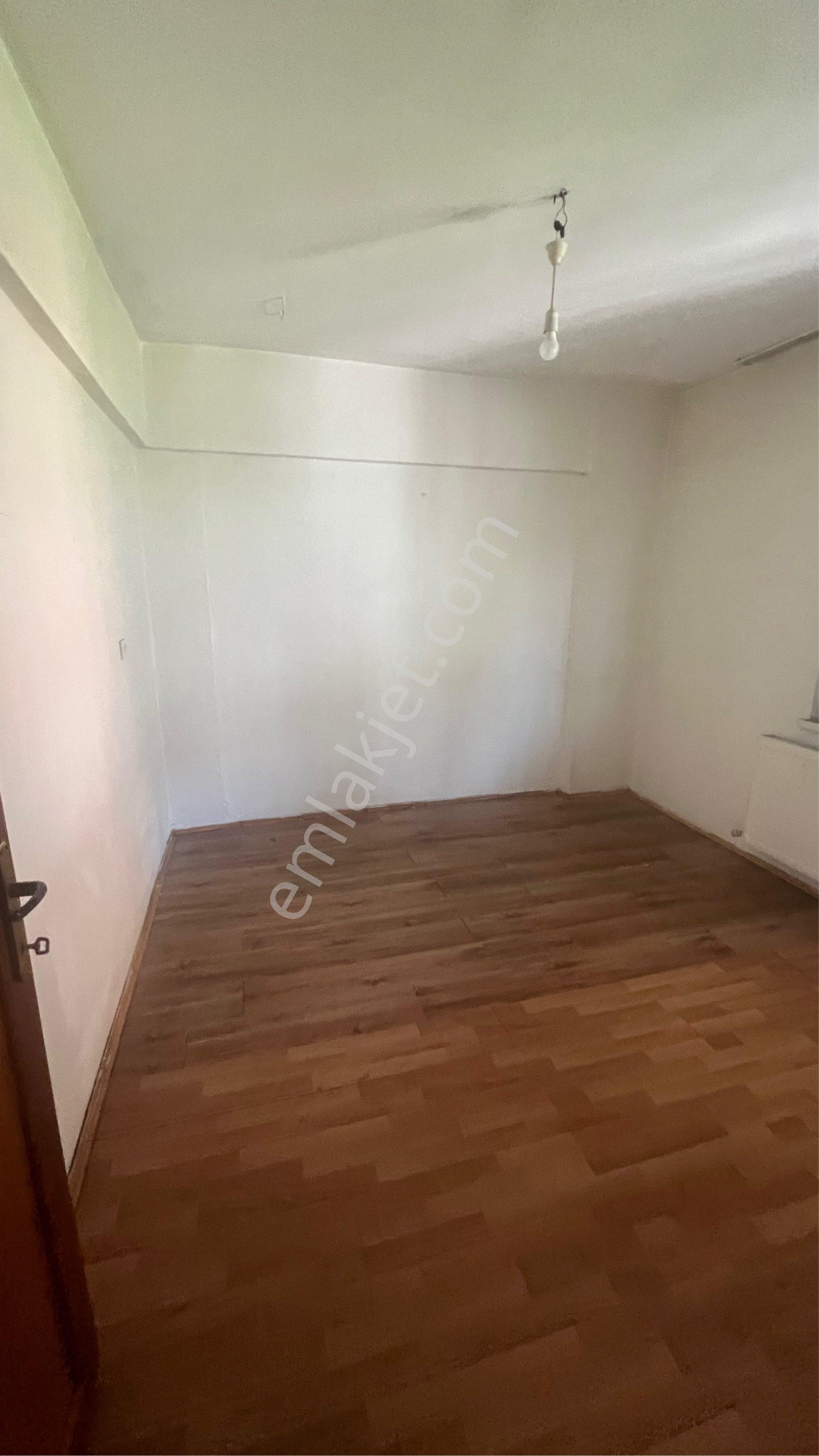 Kiralık Daire Fatih Mahallesi’nde 2 + 1 Yüksek Zemin Doğalgazlı - Görsel 9