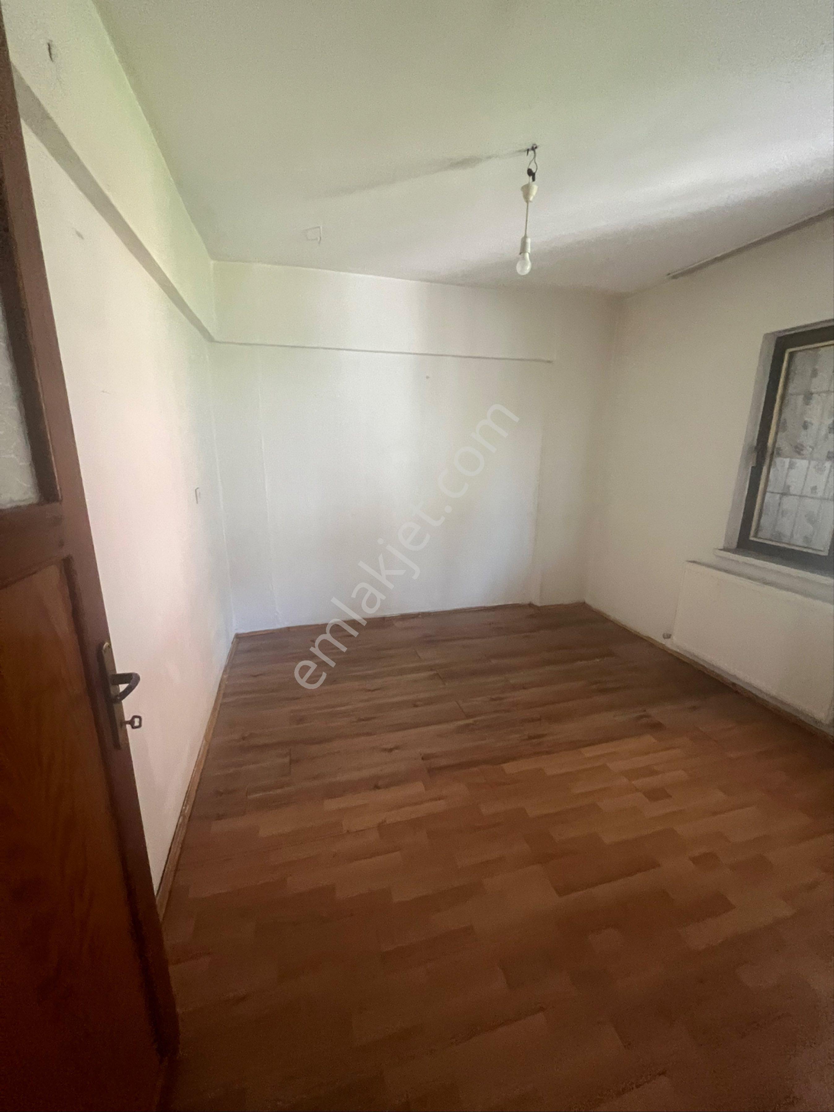 Kiralık Daire Fatih Mahallesi’nde 2 + 1 Yüksek Zemin Doğalgazlı - Görsel 6