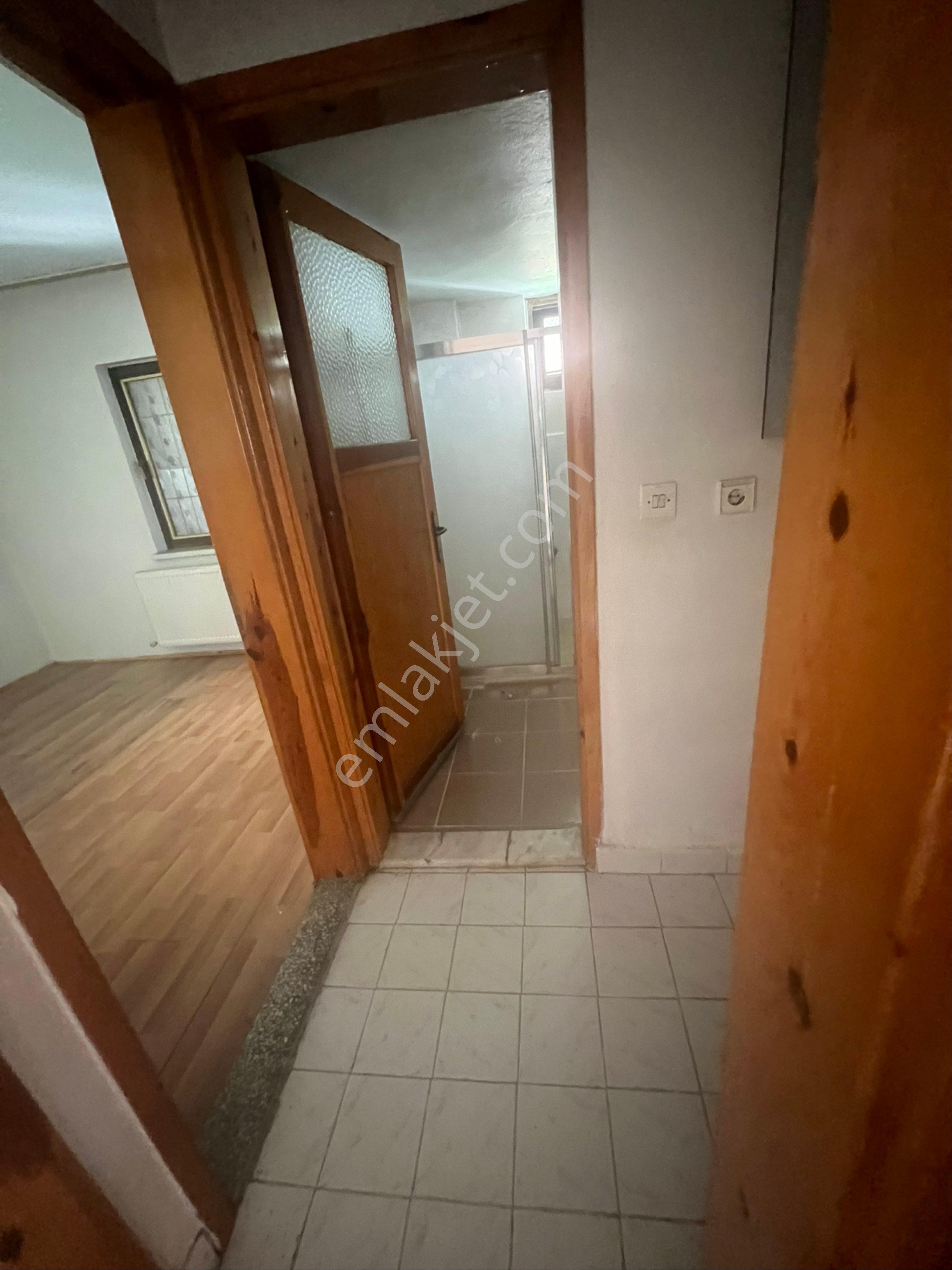 Kiralık Daire Fatih Mahallesi’nde 2 + 1 Yüksek Zemin Doğalgazlı - Görsel 25