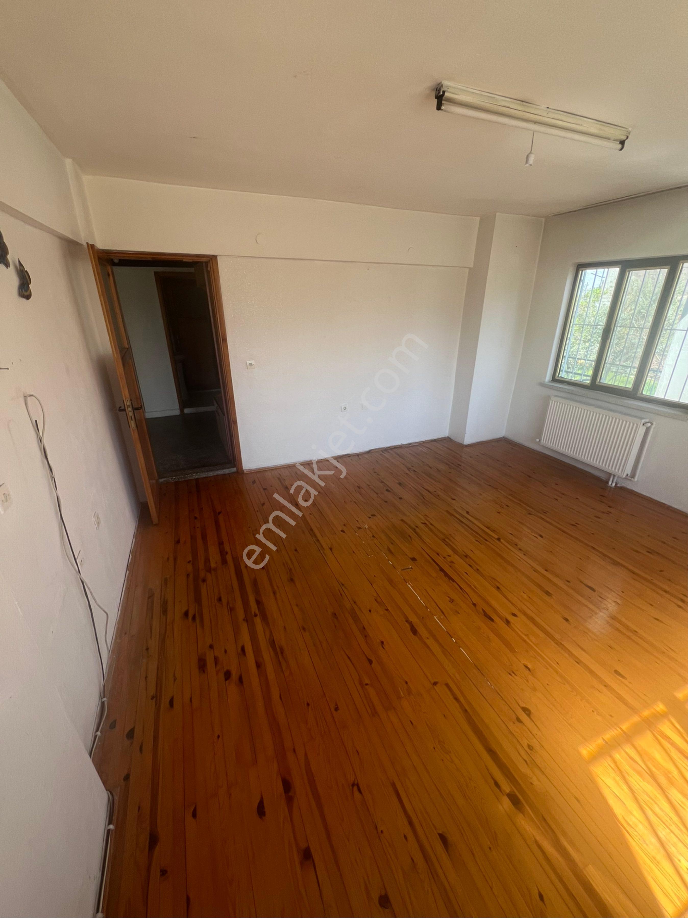 Kiralık Daire Fatih Mahallesi’nde 2 + 1 Yüksek Zemin Doğalgazlı - Görsel 12