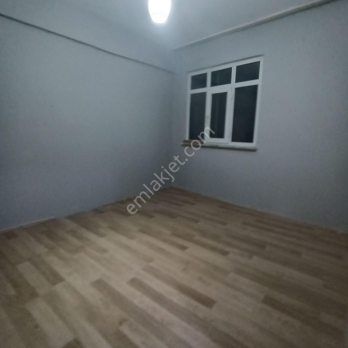 Kağıthane Merkezede Kiralık Büyük Balkonlu Manzaralı Daire - Görsel 26