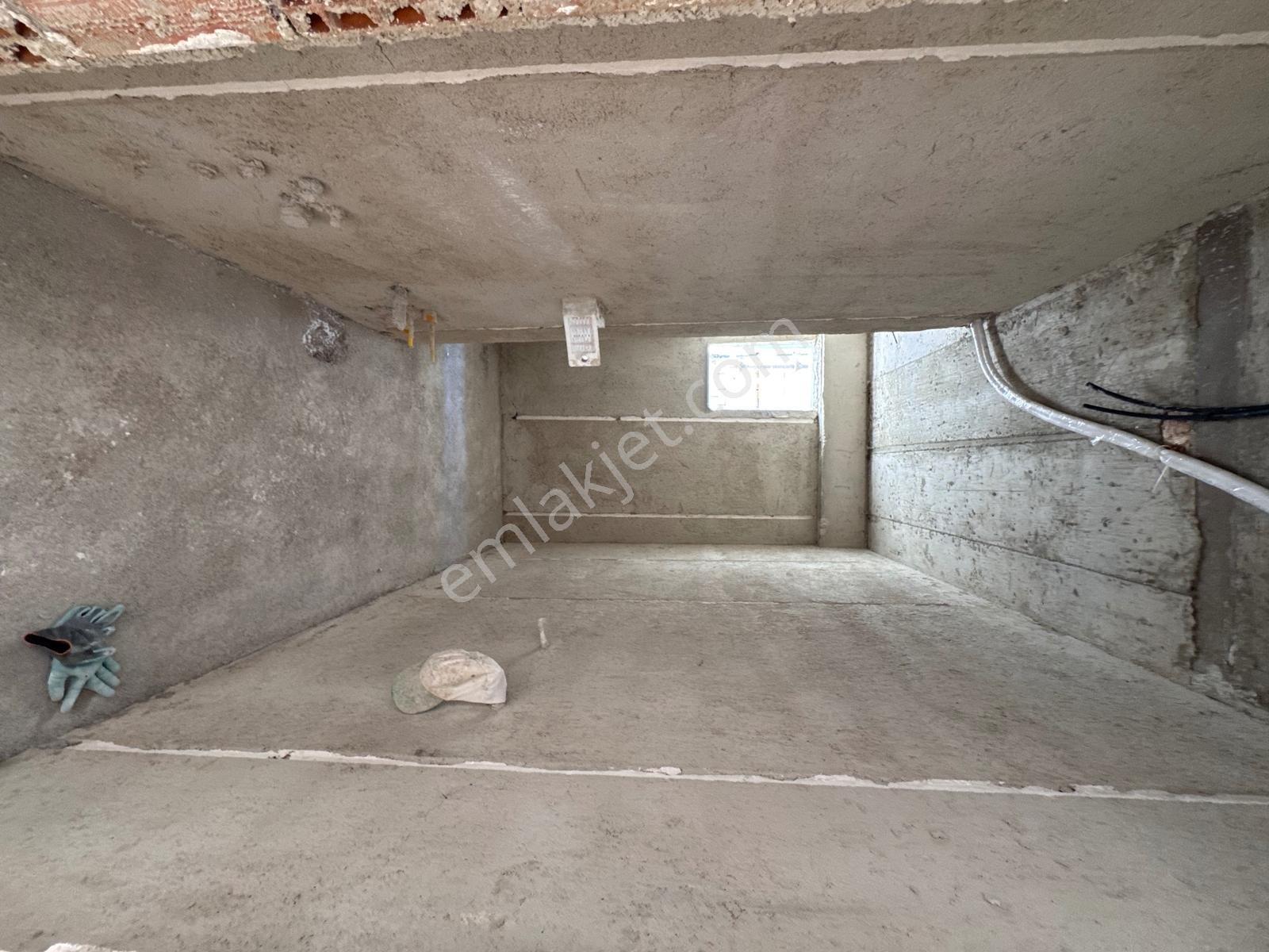 Altınovada Loft Havuz Manzaralı Sıfır 3+1 - Ekim Teslim - Görsel 27