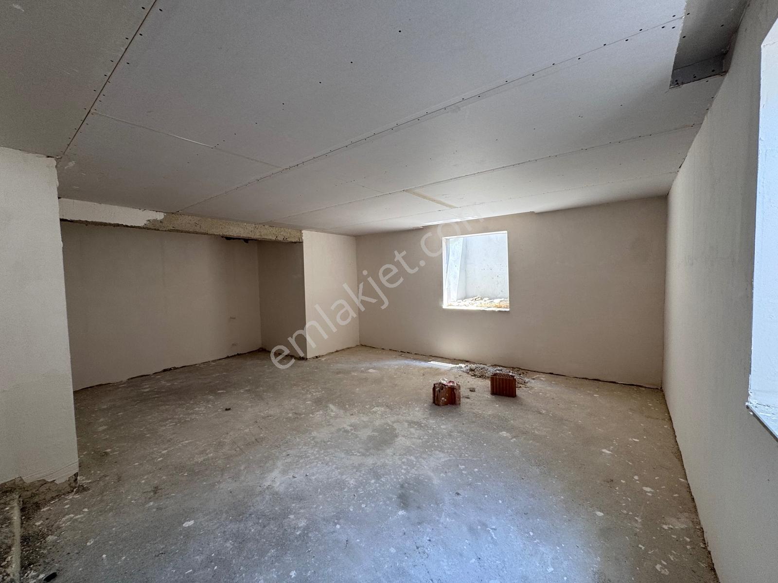 Altınovada Loft Havuz Manzaralı Sıfır 3+1 - Ekim Teslim - Görsel 31