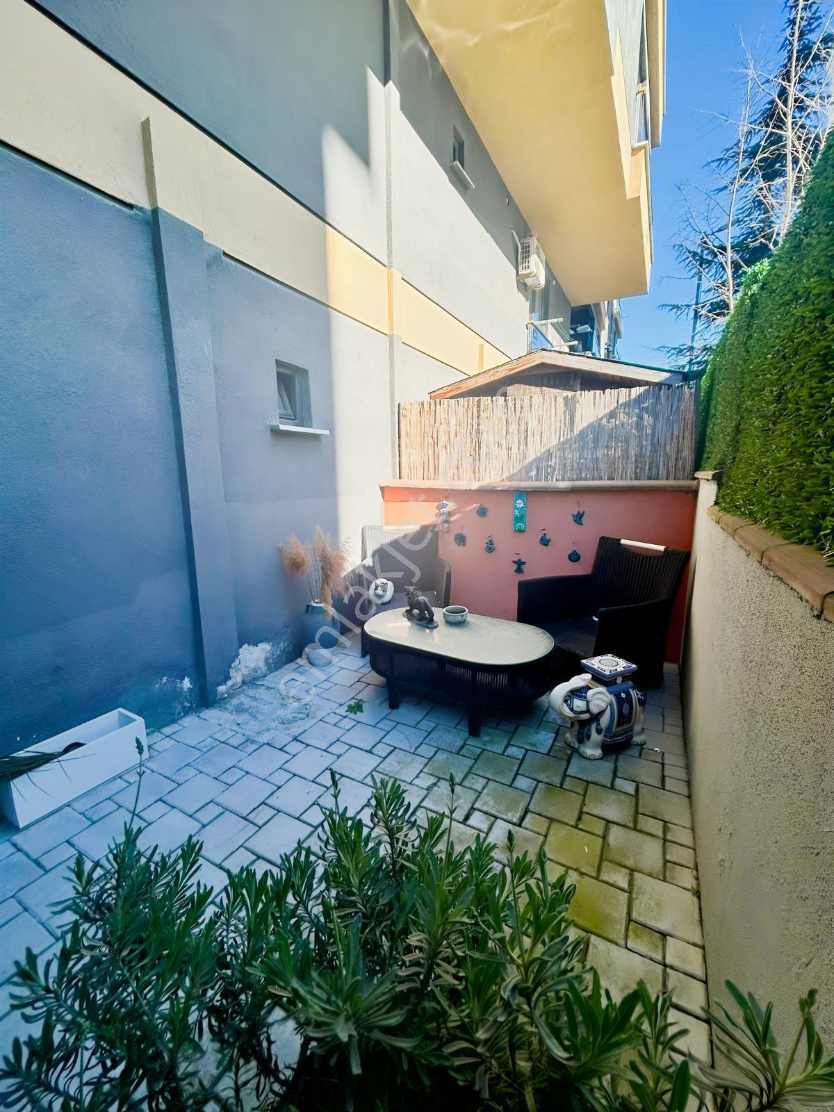 Evim Firmalarına Uygun Geniş Bahçe Kullanımlı Keyifli 1+1 Daire - Görsel 32