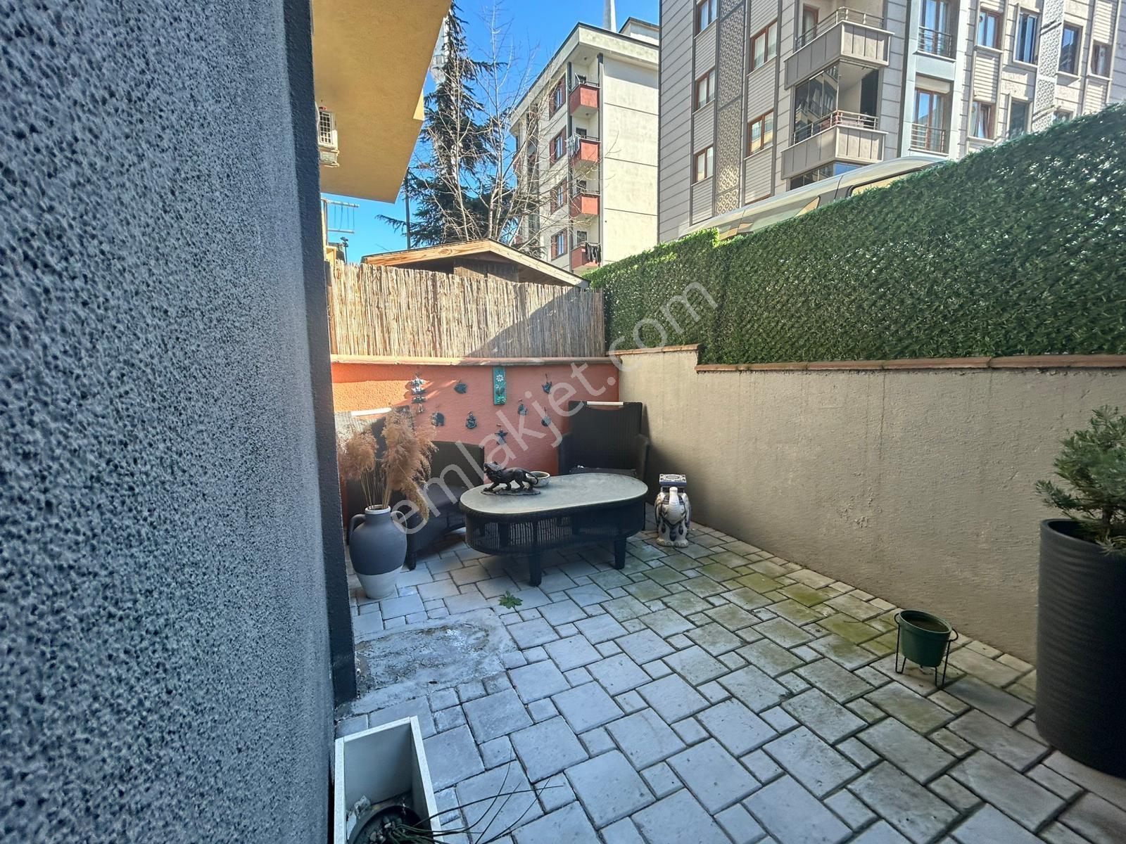 Evim Firmalarına Uygun Geniş Bahçe Kullanımlı Keyifli 1+1 Daire - Görsel 21