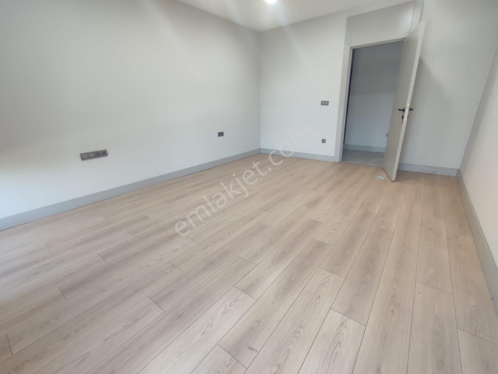Vega Cadde Avm Kiralık 1+1 Köşe Büro & Ofis - Görsel 10
