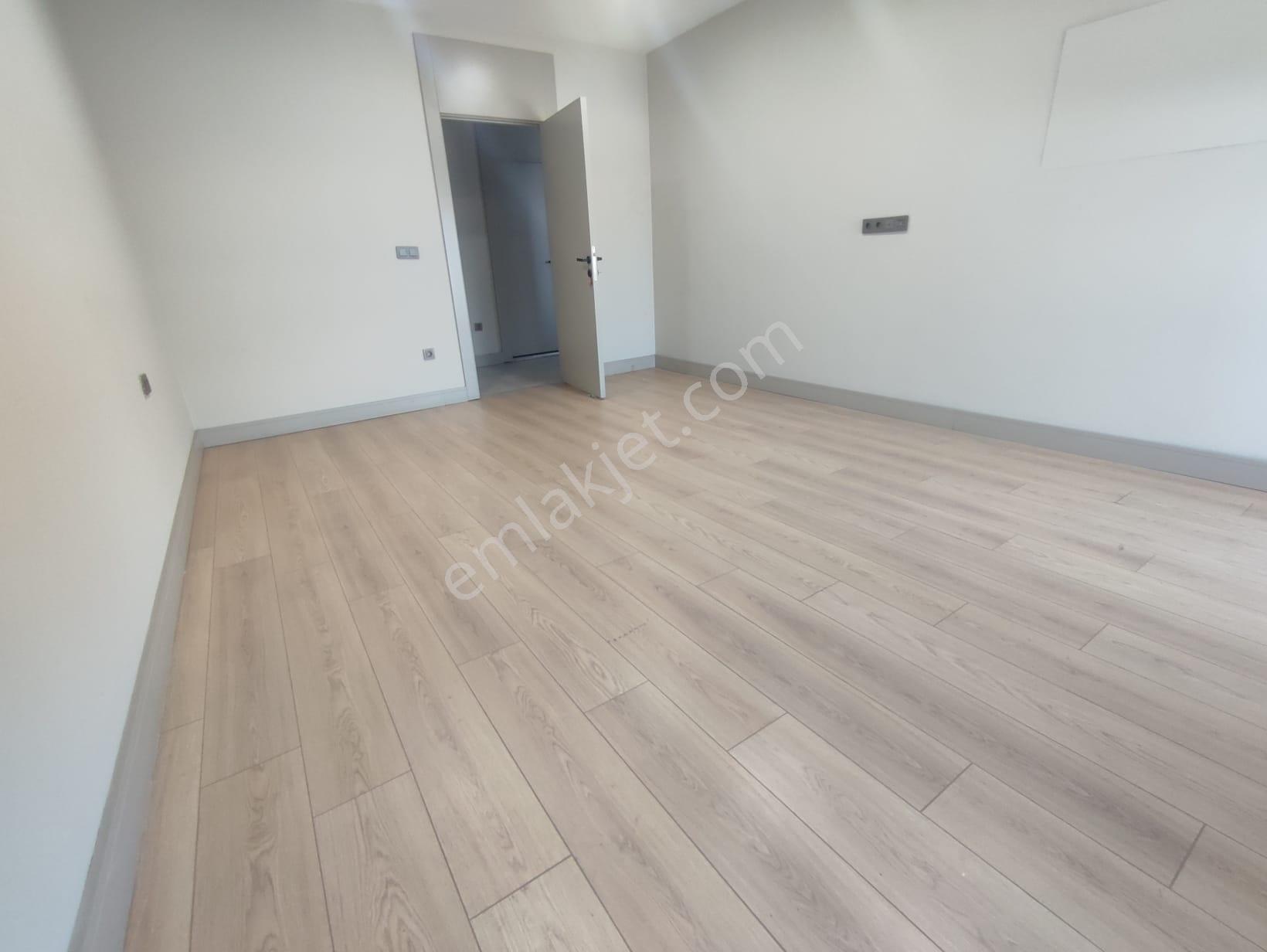Vega Cadde Avm Kiralık 1+1 Köşe Büro & Ofis - Görsel 9