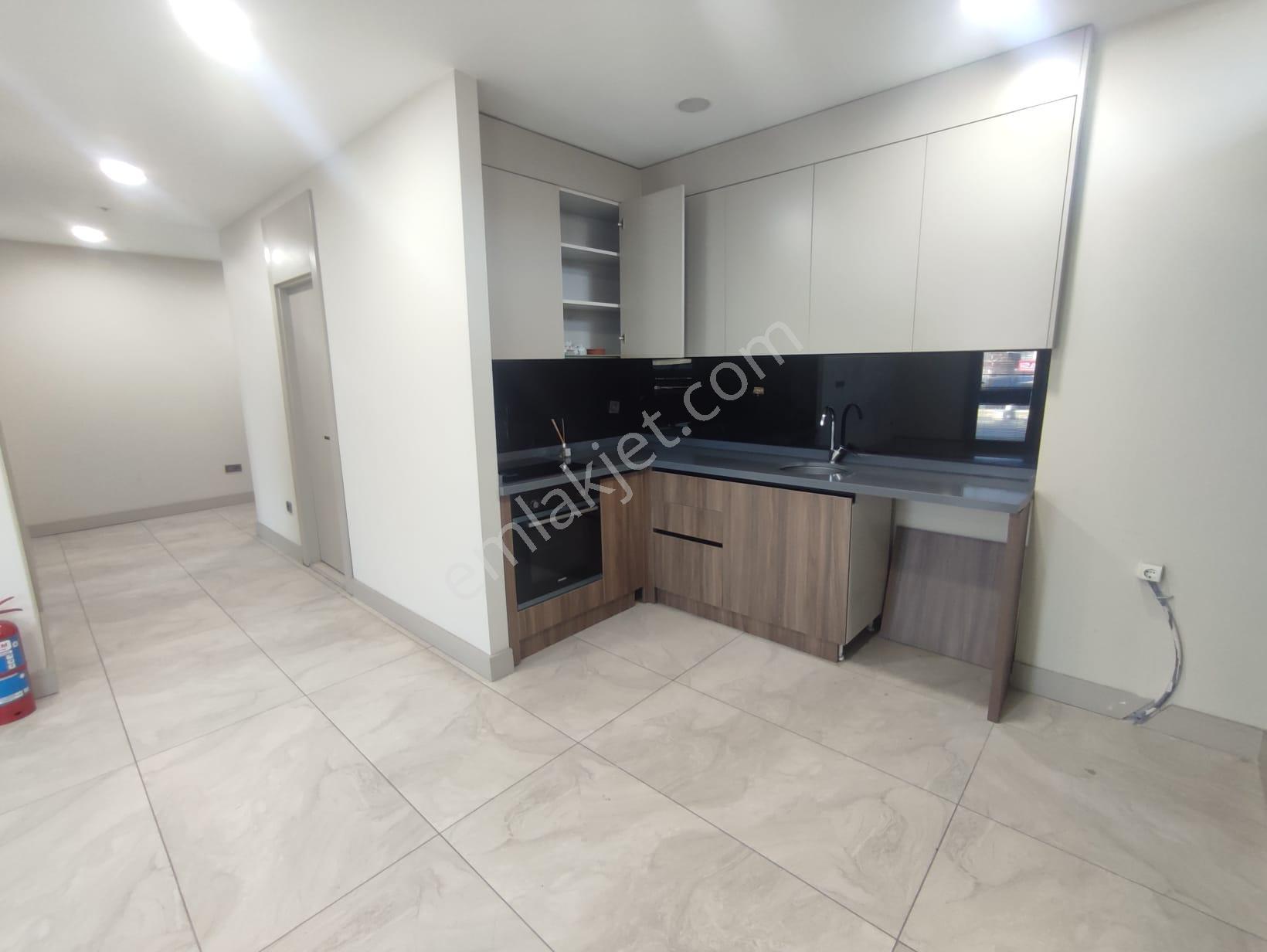 Vega Cadde Avm Kiralık 1+1 Köşe Büro & Ofis - Görsel 8