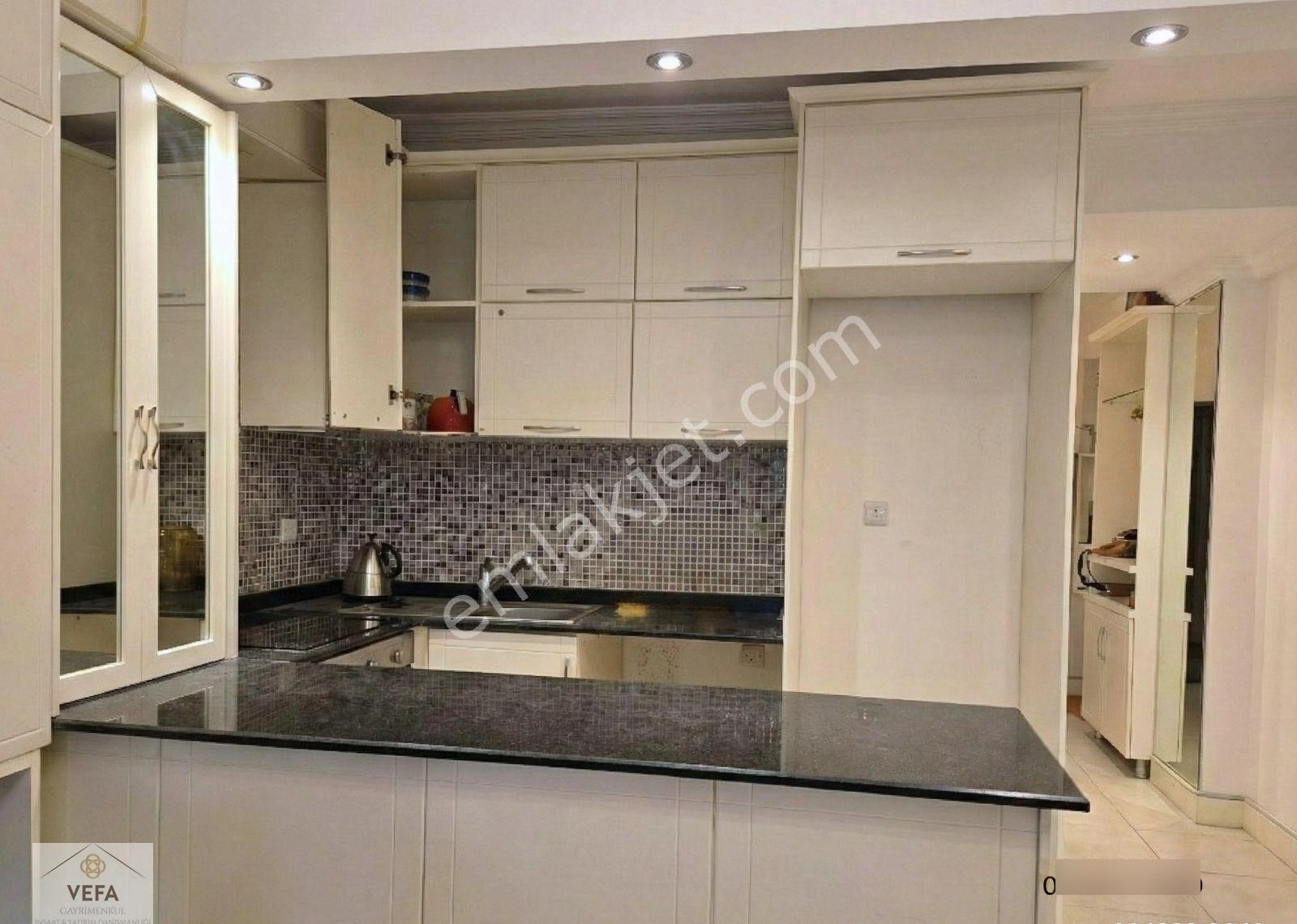 Marmaris Sitelerde Denize Sıfır, Özel Plajlı 1+1 Daire - Görsel 10