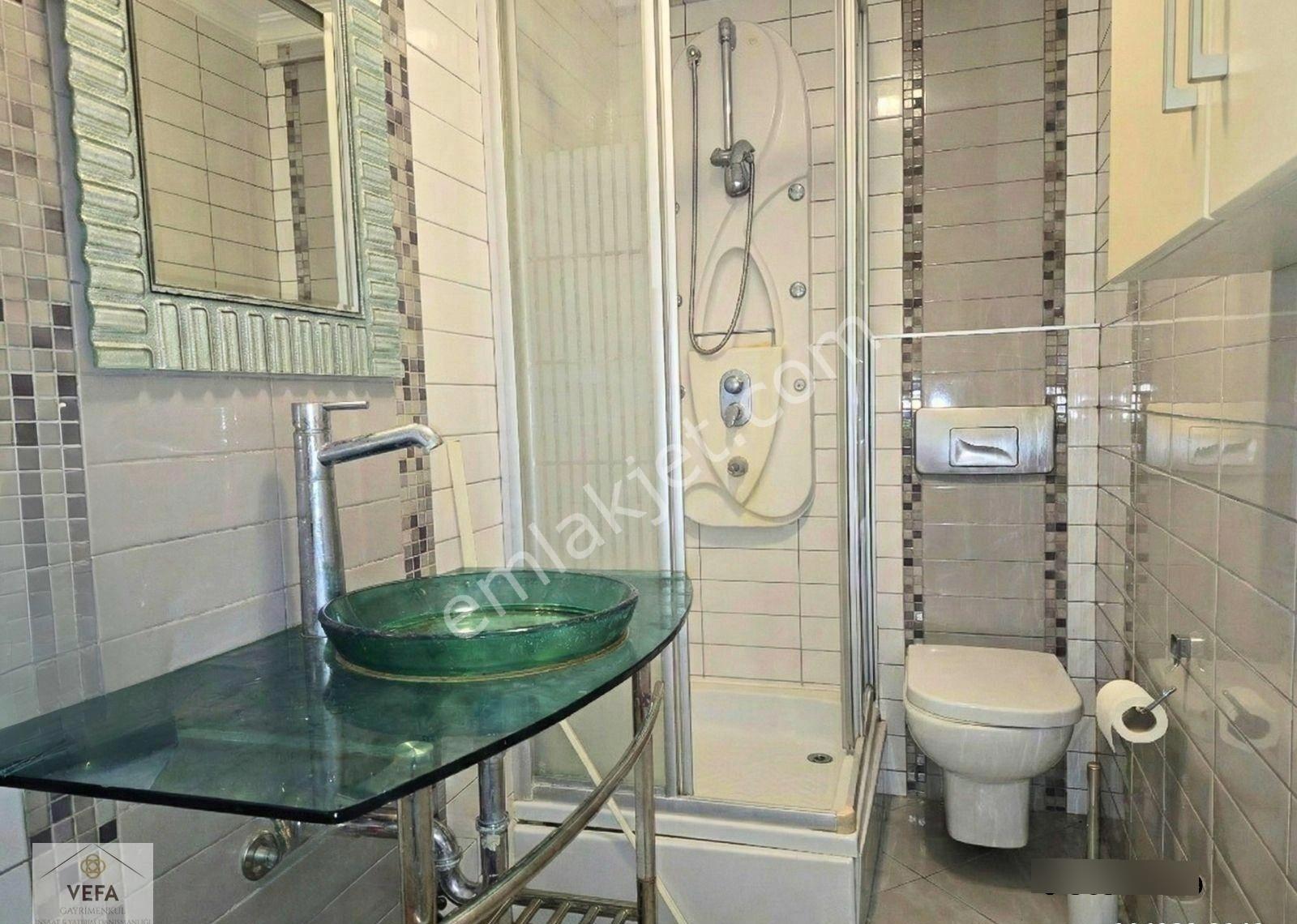 Marmaris Sitelerde Denize Sıfır, Özel Plajlı 1+1 Daire - Görsel 13