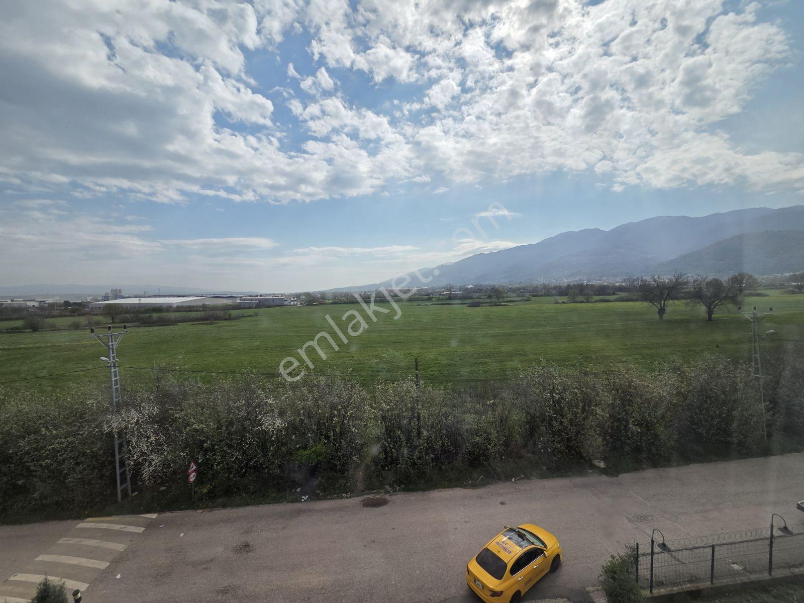 Kartepe Site İçi Kiralık Arakat 2+1 - Görsel 10