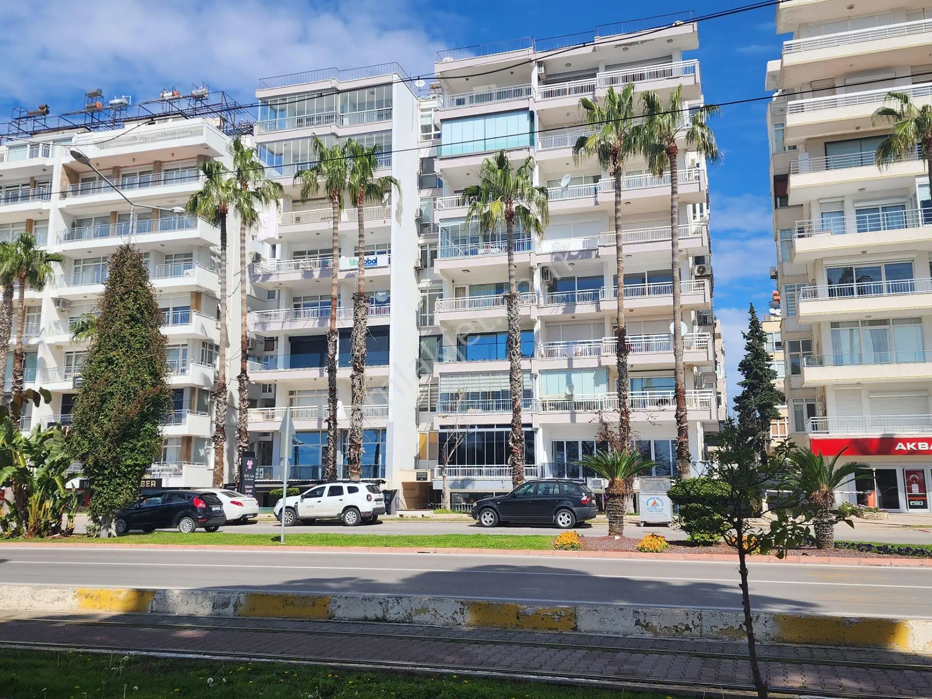 Konyaaltı Cad.de Satılık Deniz Gören 3+1 Gk 175 M2 Daire - Görsel 5