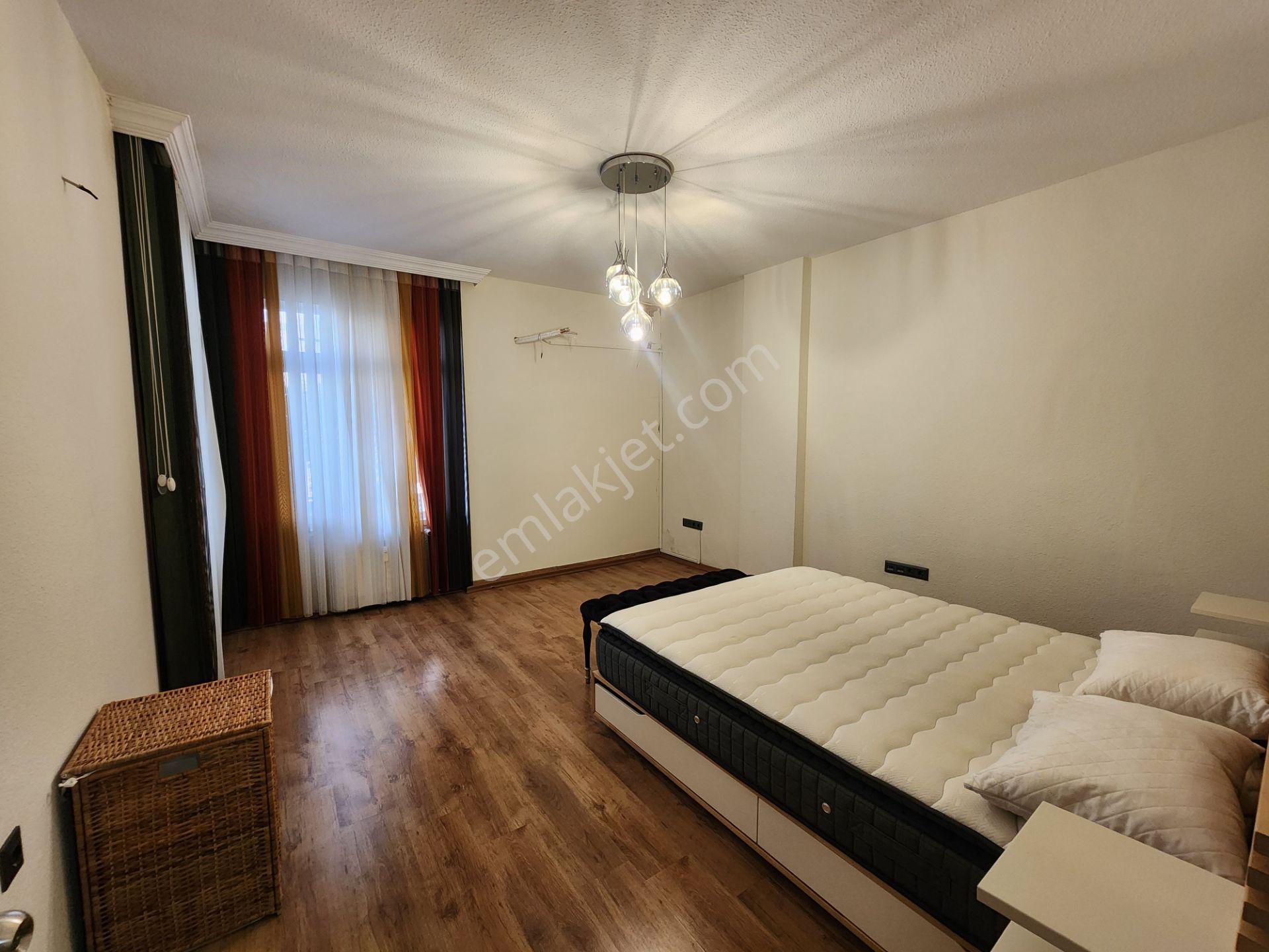 Konyaaltı Cad.de Satılık Deniz Gören 3+1 Gk 175 M2 Daire - Görsel 29