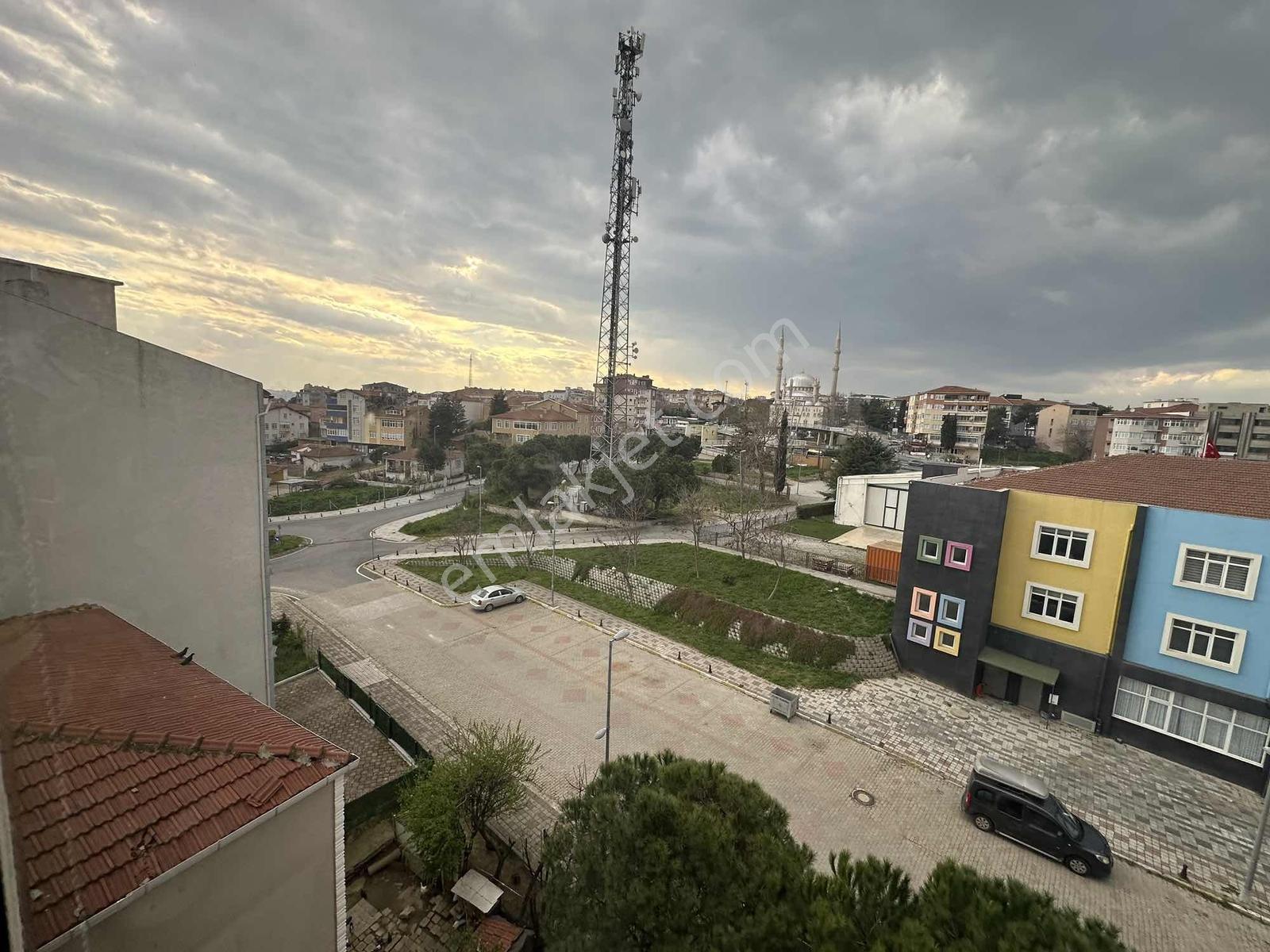 Gümüşyaka Merkezde Deniz Manzaralı Geniş Satılık 3+1 Daire - Görsel 10