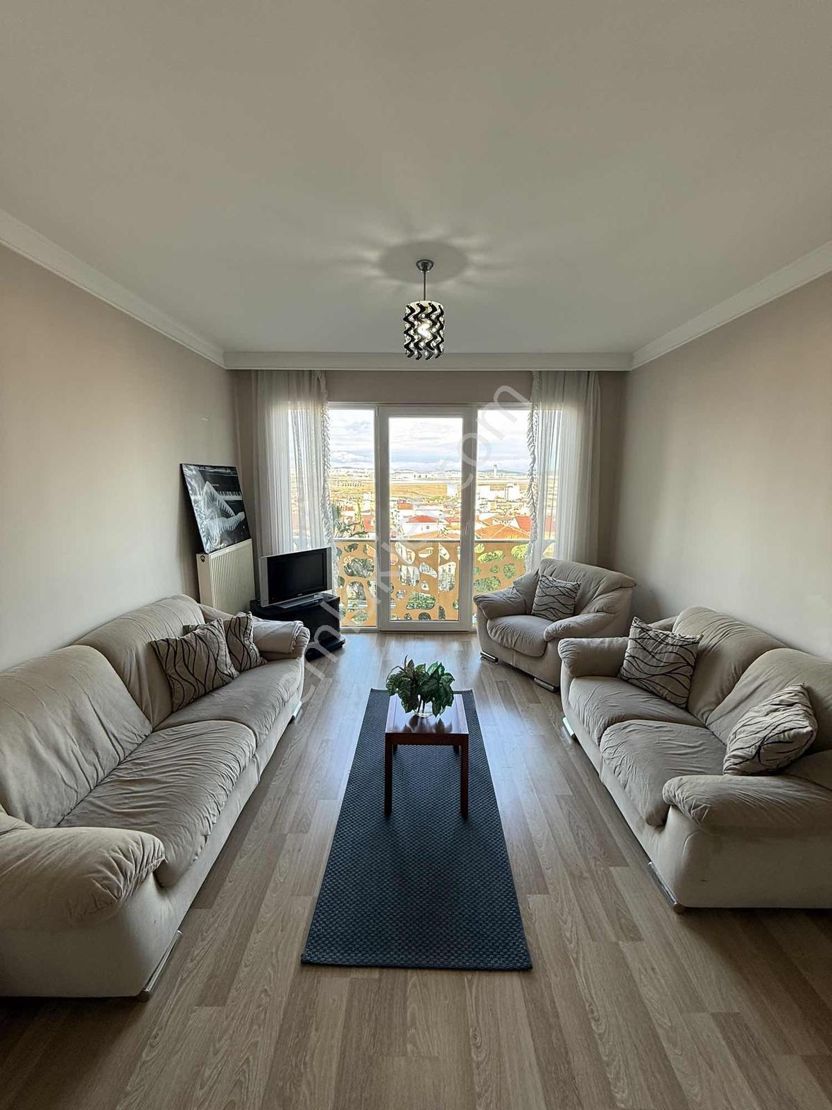 Tuzla Evorada Dönemlik Eşyalı Kiralık 1+1 - Görsel 8