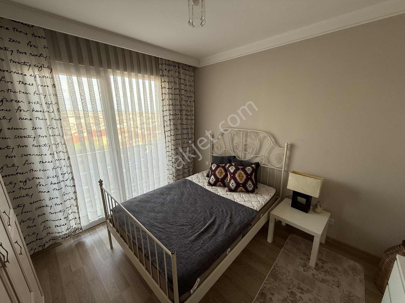 Tuzla Evorada Dönemlik Eşyalı Kiralık 1+1 - Görsel 10
