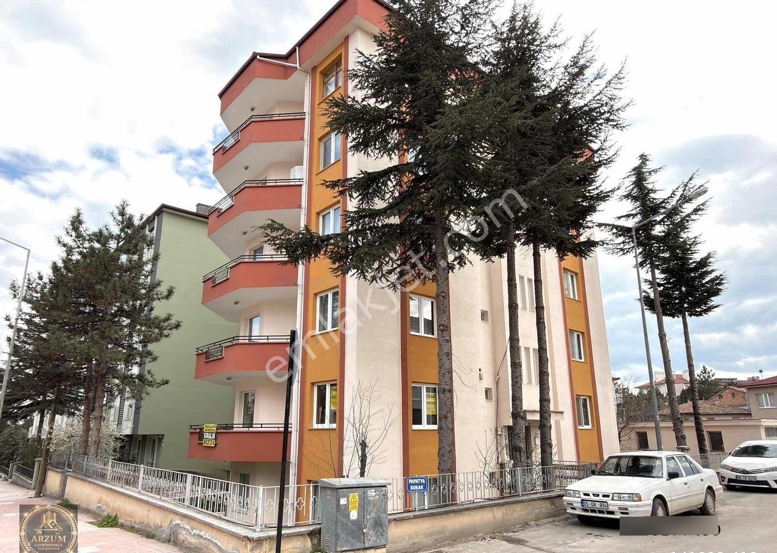 Arzum Gayrimenkul Danışmanlıktan 4+1 Bakımlı Daire