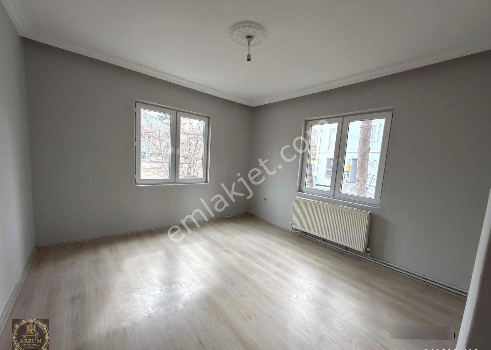 Arzum Gayrimenkul Danışmanlıktan 4+1 Bakımlı Daire - Görsel 5