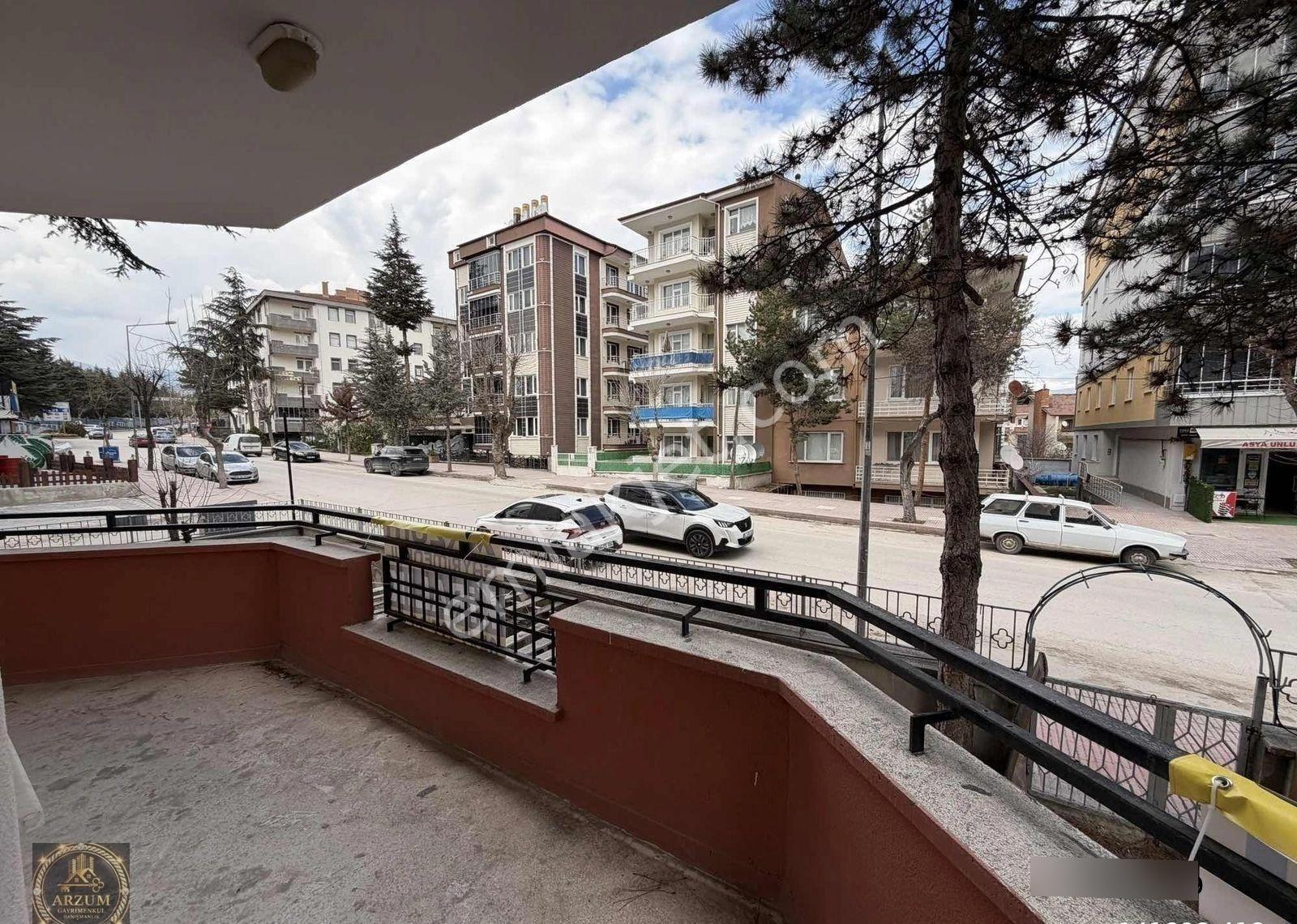 Arzum Gayrimenkul Danışmanlıktan 4+1 Bakımlı Daire - Görsel 22
