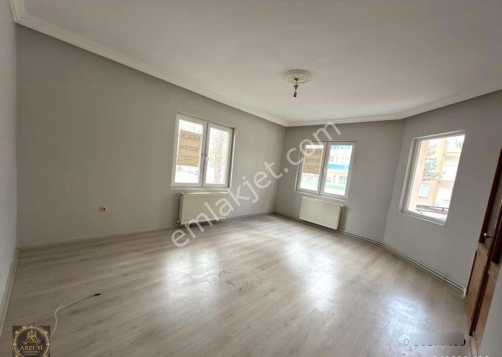 Arzum Gayrimenkul Danışmanlıktan 4+1 Bakımlı Daire - Görsel 21