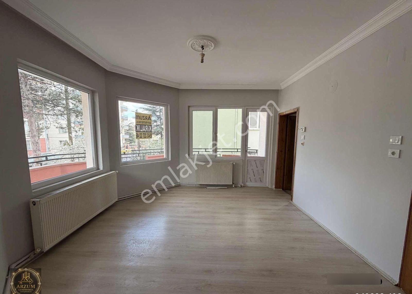 Arzum Gayrimenkul Danışmanlıktan 4+1 Bakımlı Daire - Görsel 3