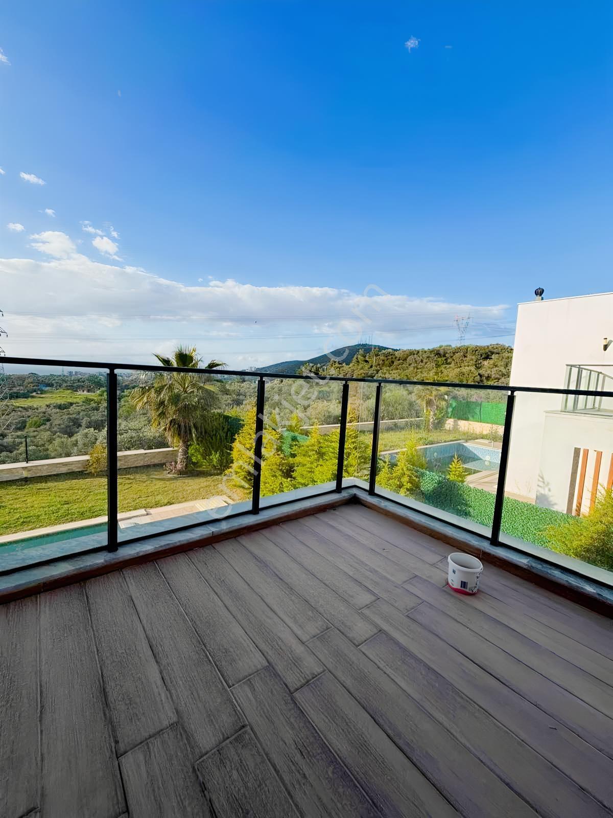 Full Deniz Manzaralı 4+1 Satılık Villa - Görsel 14