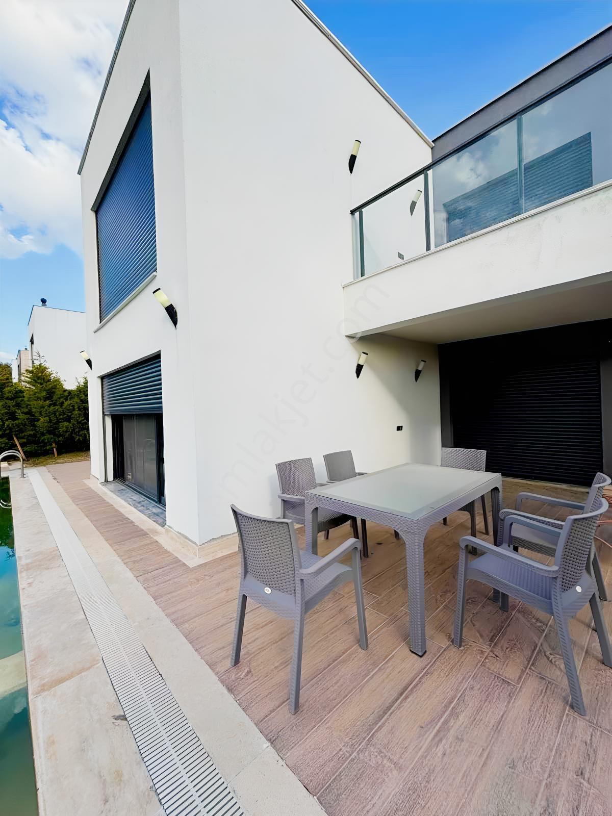 Full Deniz Manzaralı 4+1 Satılık Villa - Görsel 31