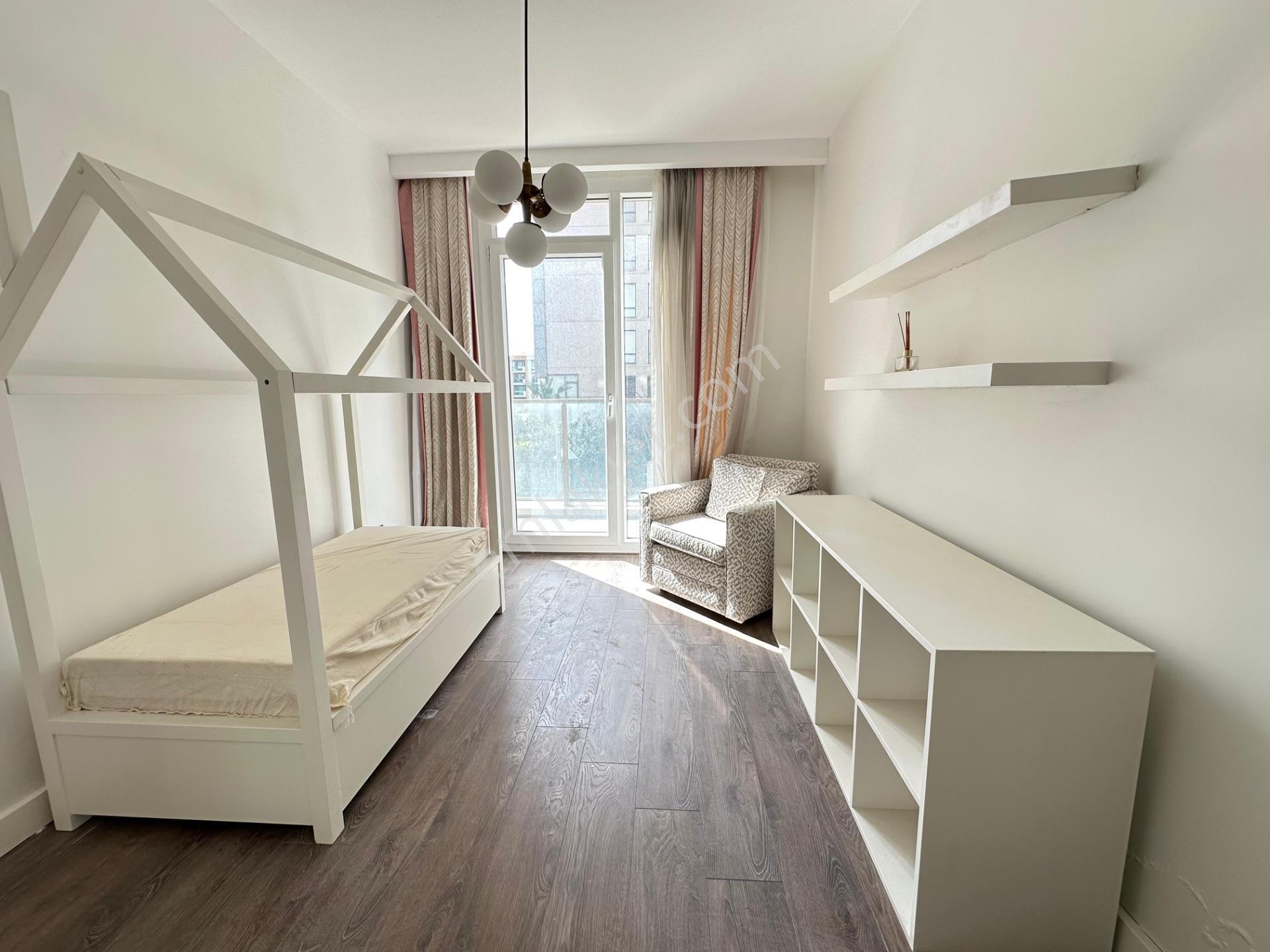 Azur Marmara Sitesinin En Geniş Kullanım Alanı 5+1 Satılık Daire - Görsel 31