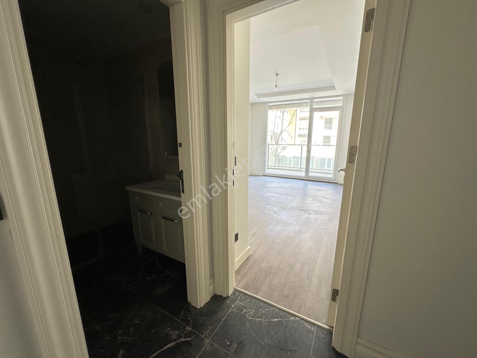 Azur Marmara Sitesinin En Geniş Kullanım Alanı 5+1 Satılık Daire - Görsel 10