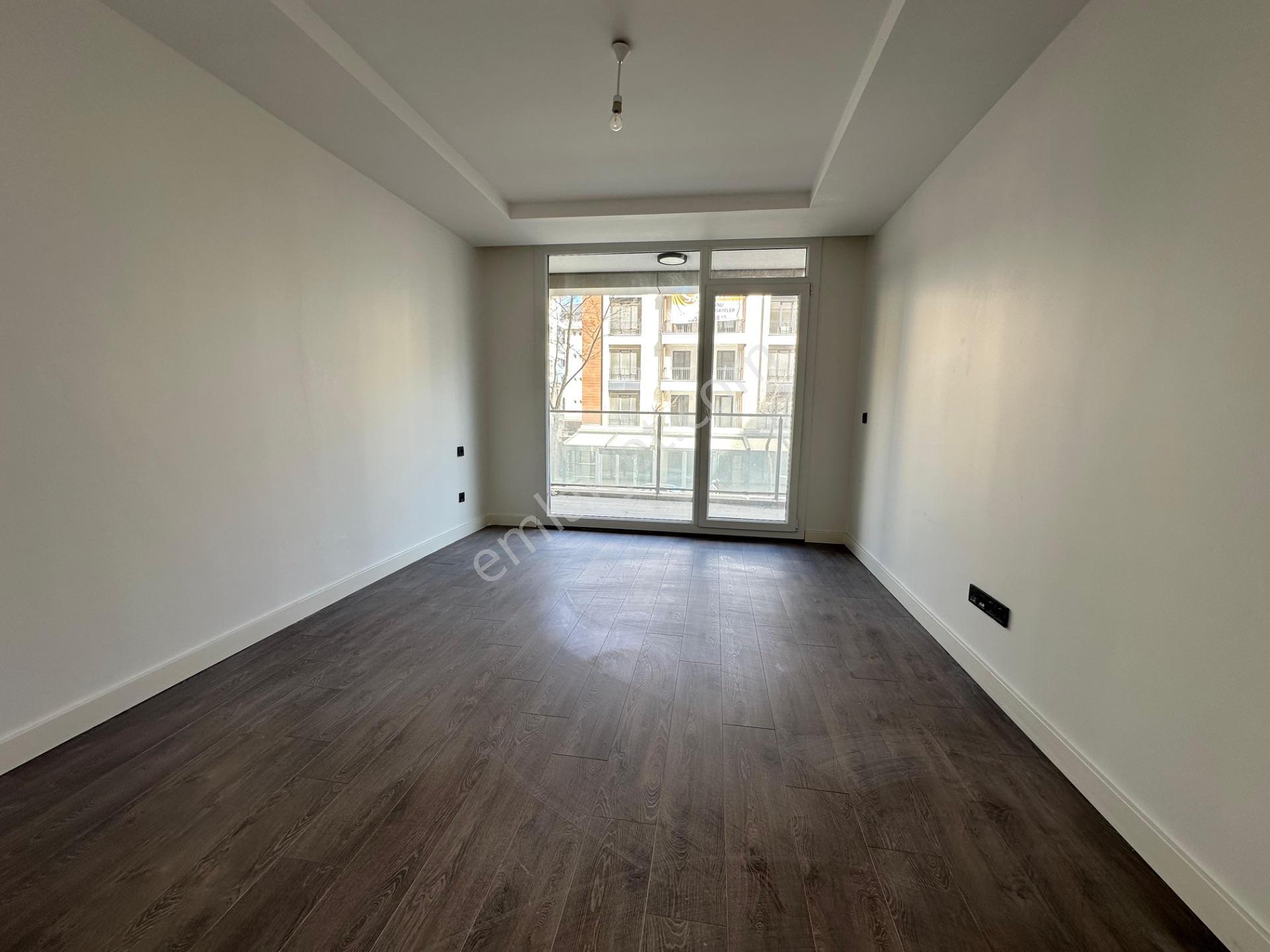 Azur Marmara Sitesinin En Geniş Kullanım Alanı 5+1 Satılık Daire - Görsel 9