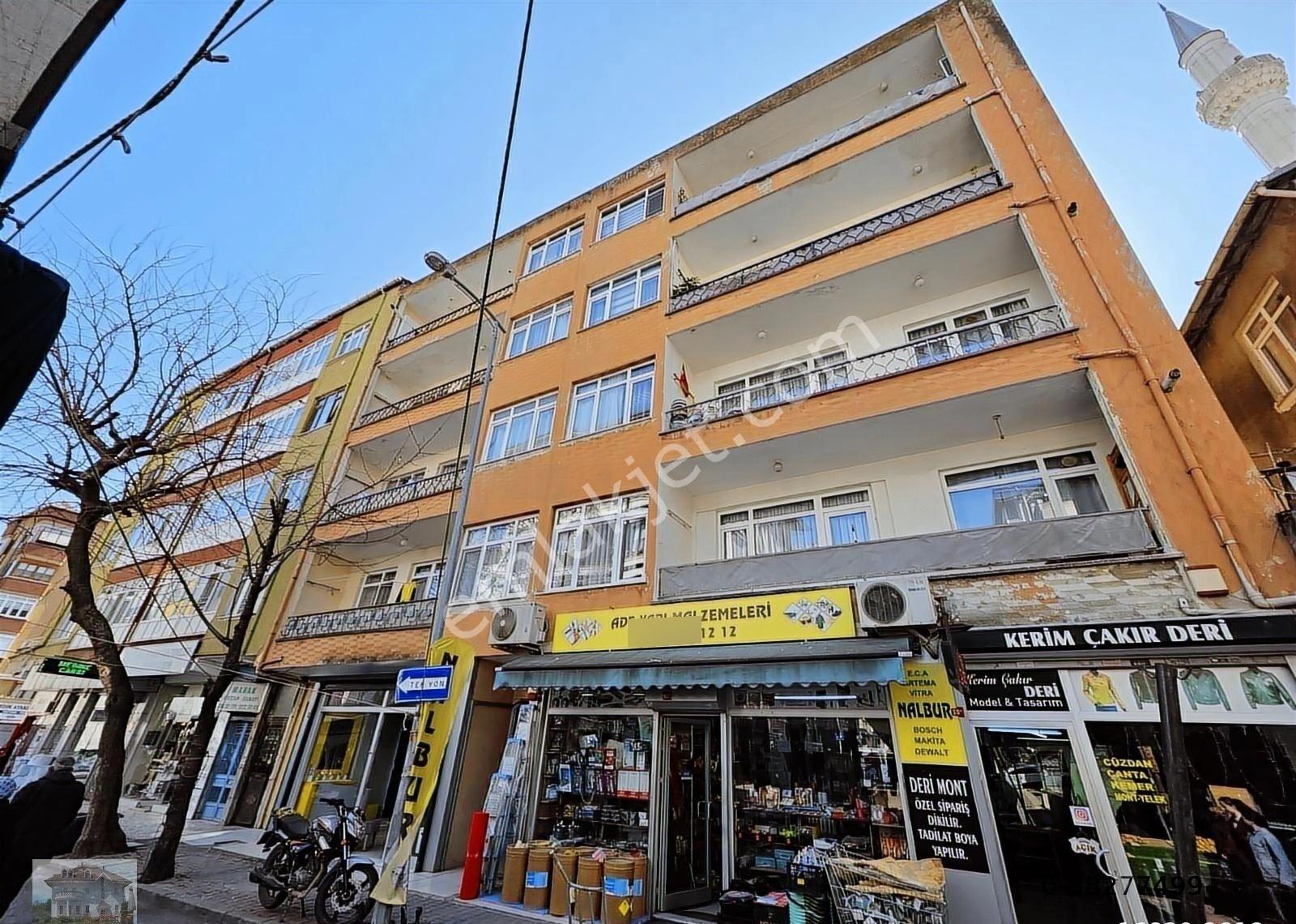 Kartal Orhantepe Bölgesinde Satilik 2+1yatirimlik Daire