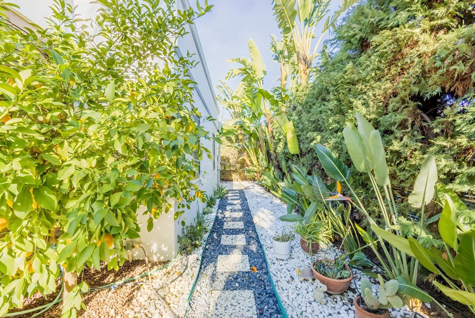 Ortakent Yahşide Sahile 350m, Tek Katlı, Havuzlu,müstakil Villa - Görsel 25