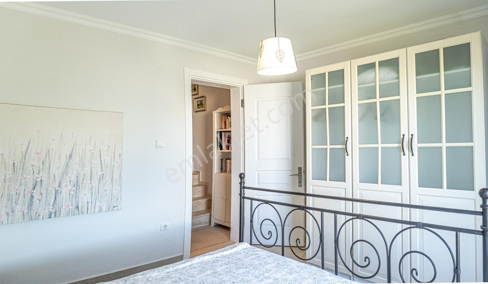 Hekimköy, 2 Özel Plaj Kullanımlı, Deniz Manzaralı Müstakil Villa - Görsel 33