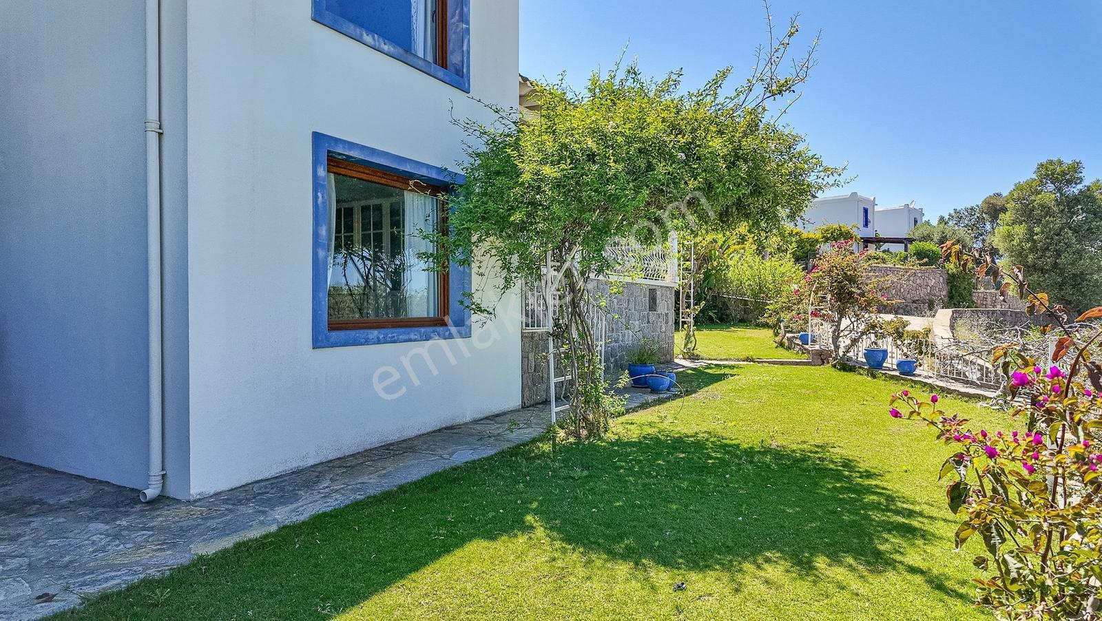 Hekimköy, 2 Özel Plaj Kullanımlı, Deniz Manzaralı Müstakil Villa - Görsel 38