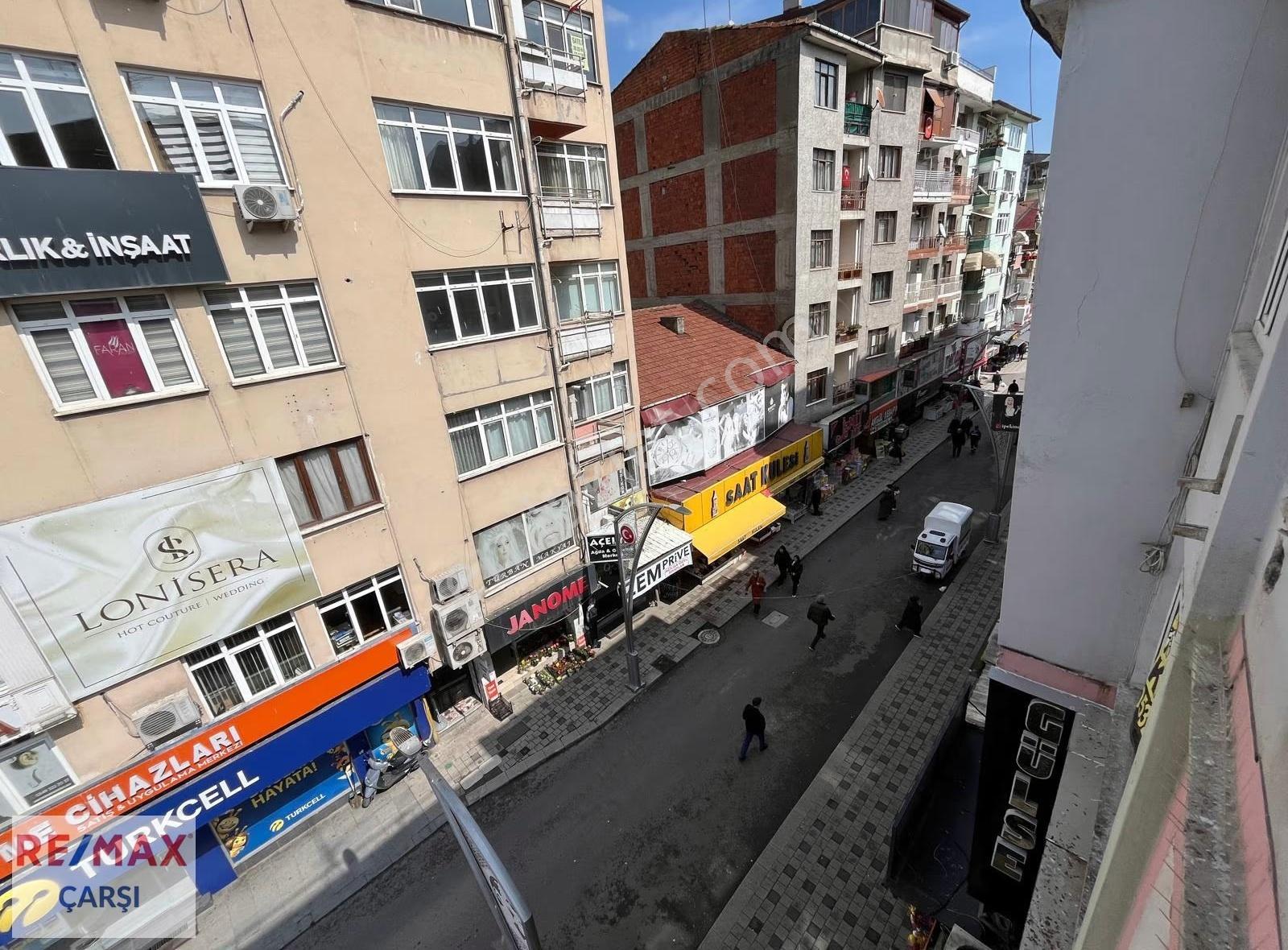 İzmıt Karabaş Mahallesınde, İstıklal Caddesinde Satılık Ofis - Görsel 2