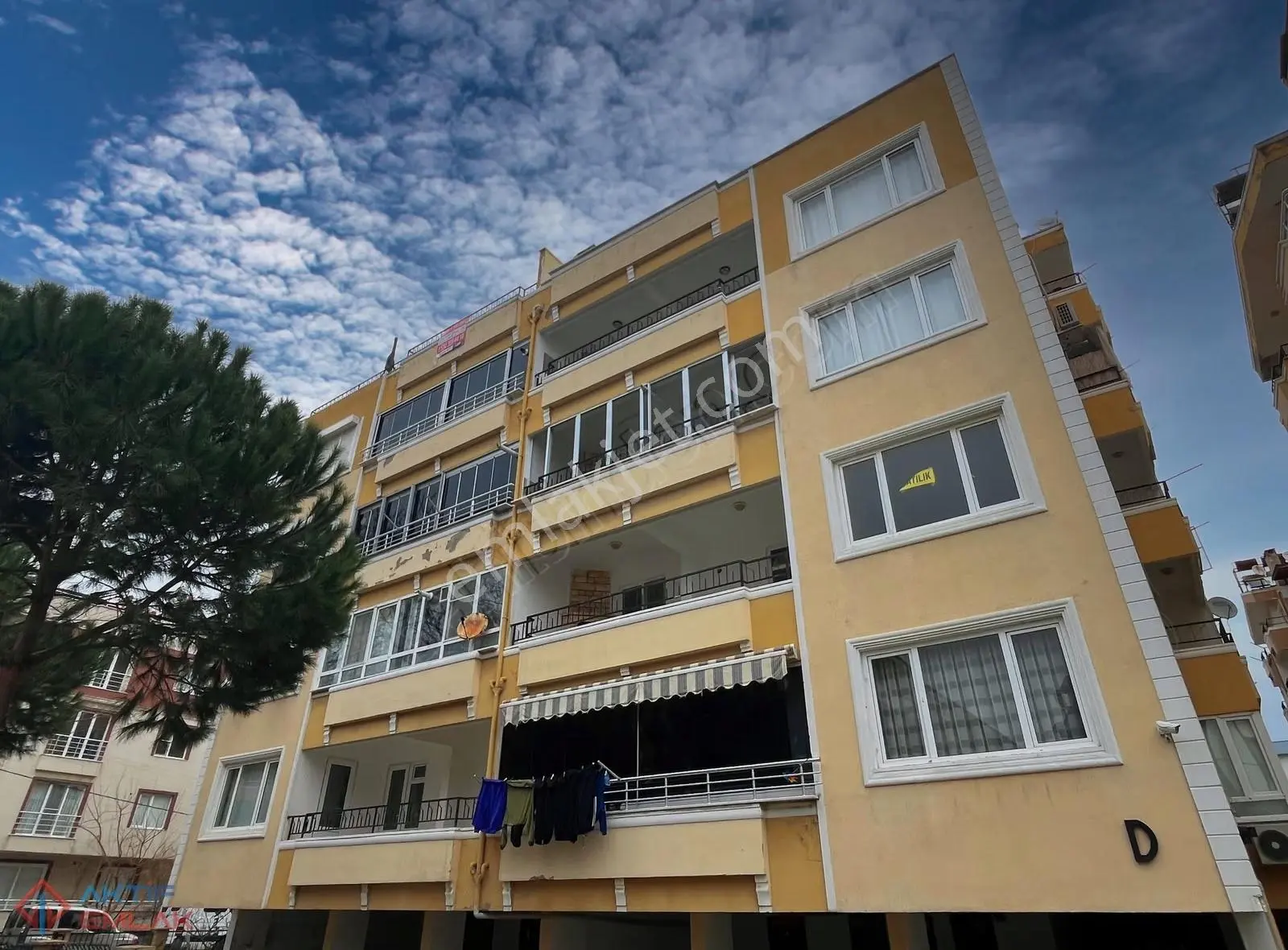 ▓aktif'ten Altınkum'da Barbekülü Çift Banyolu Geniş 4+1 Dubleks