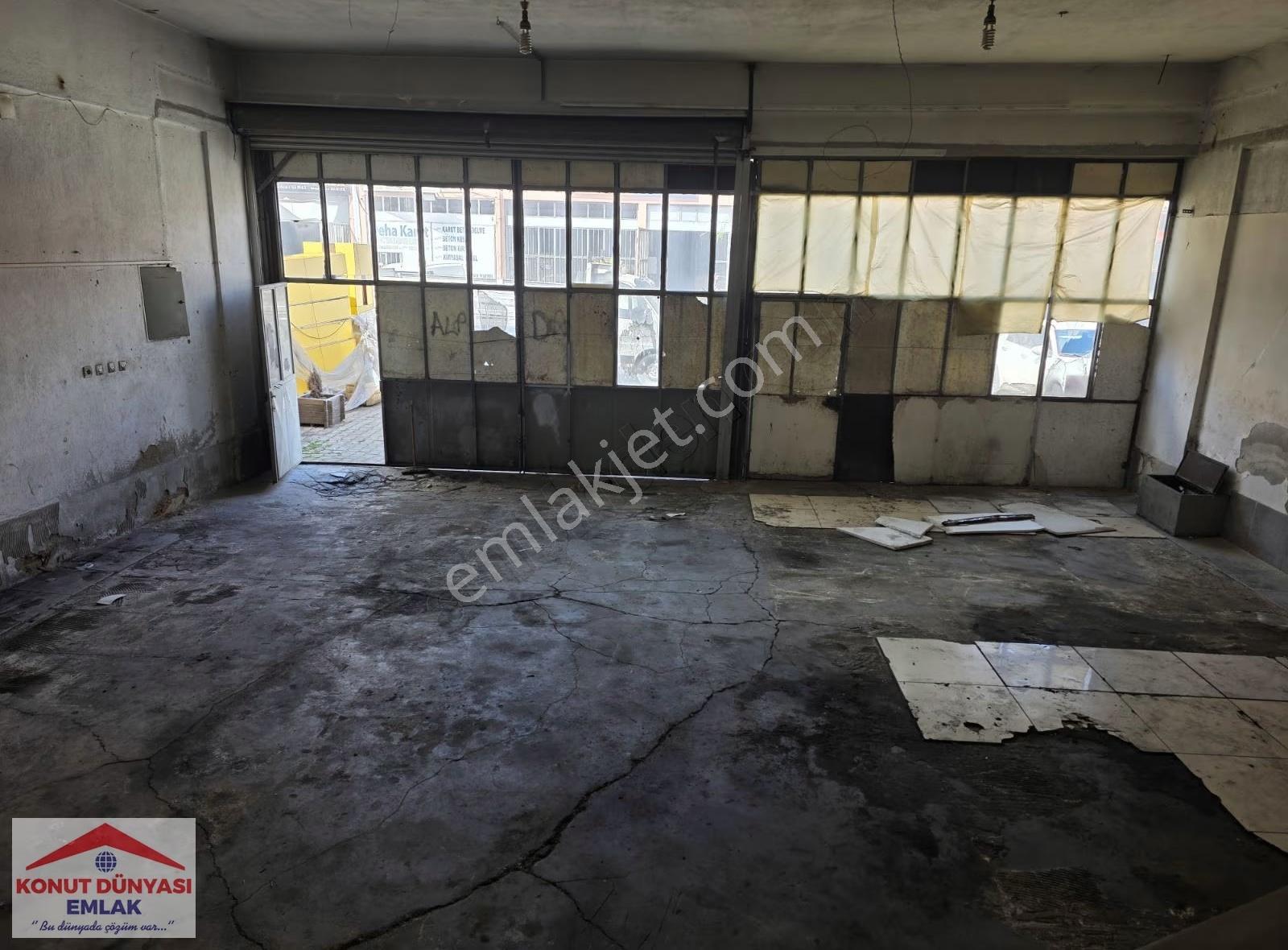 Yıldız Sanayi Sitesi 100+100+teraslı Kiralık Sanayi Dükkanı - Görsel 9