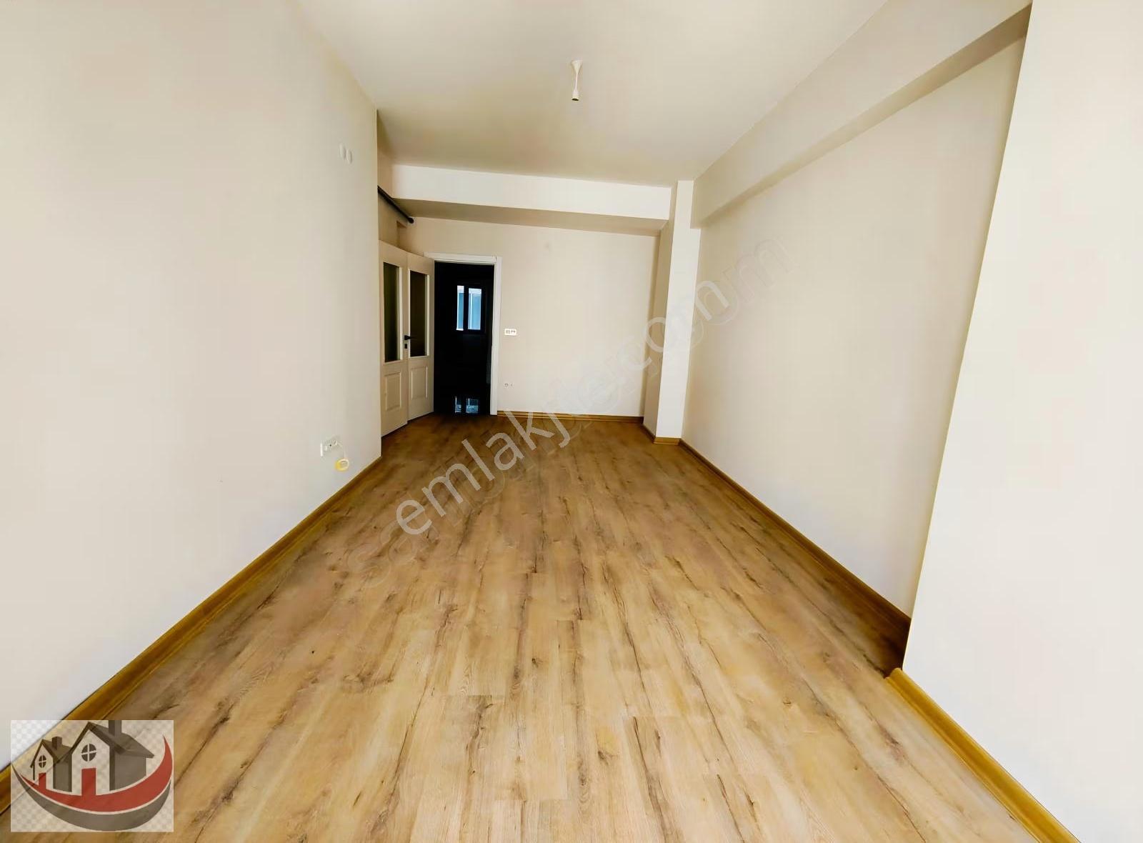 Güneyden Karanlık Odasız Ayrı Mutfaklı Balkonlu 2+1.85m2 - Görsel 32