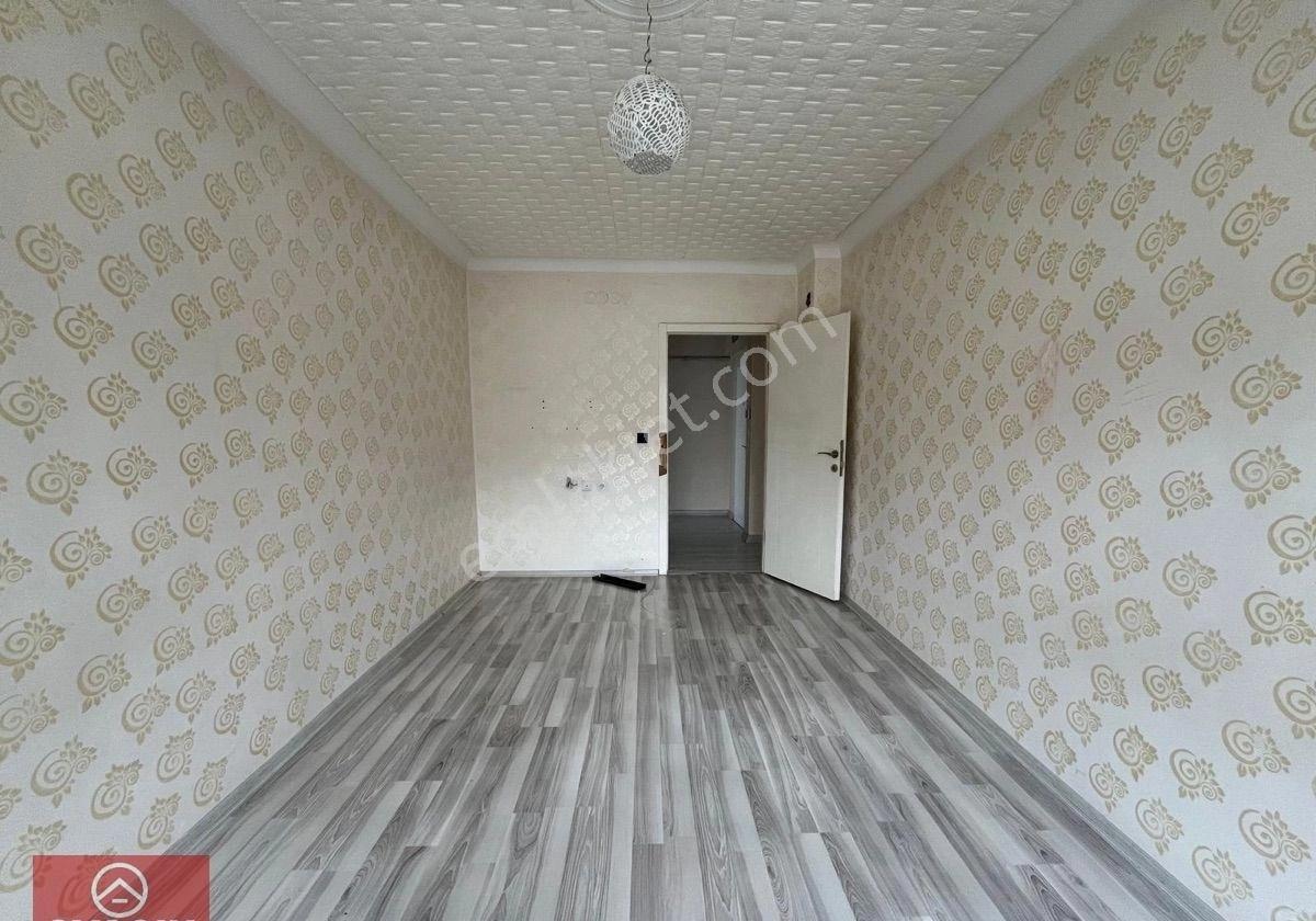 Uyanış Itri Caddesi'nde Masrafsız, Full Bakımlı 3+1 Ara Kat Daire - Görsel 4