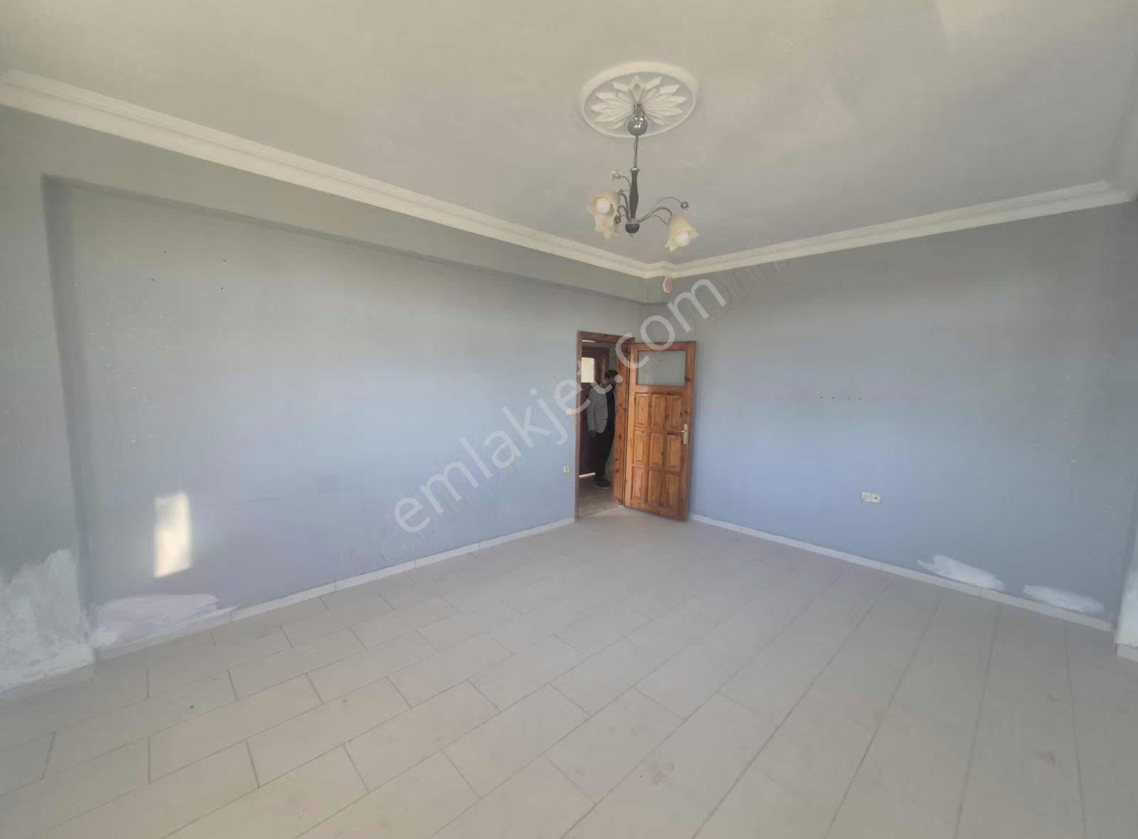 Öz Yıldız Emlaktan Çeltikçi Mahallesinde 3+1 Kiralık Daire - Görsel 19