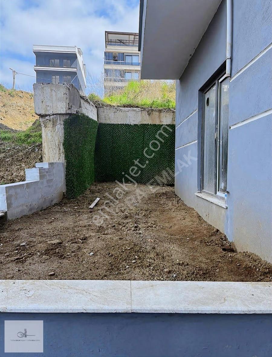Yalova Çiftlikköy Bayraktepe De Bahçe Katı Güzel Daire - Görsel 11