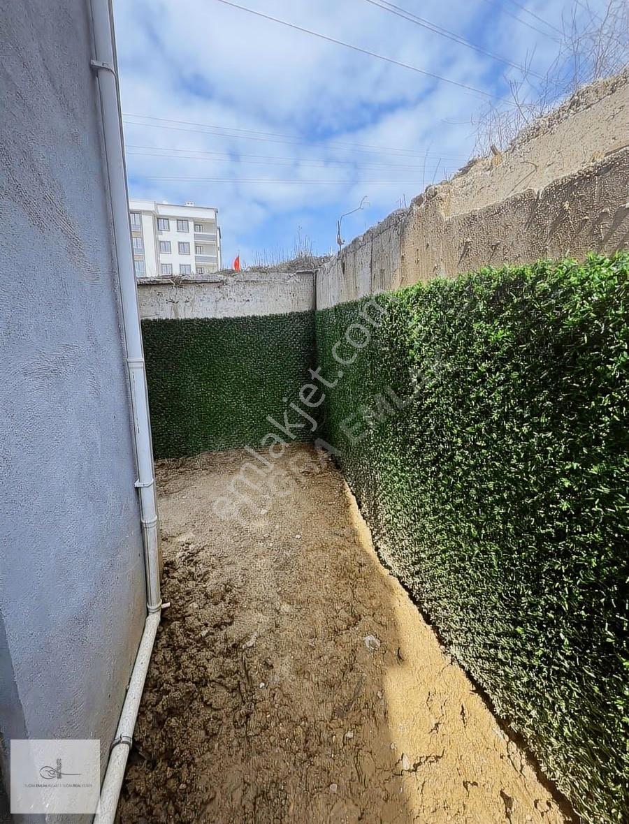 Yalova Çiftlikköy Bayraktepe De Bahçe Katı Güzel Daire - Görsel 6