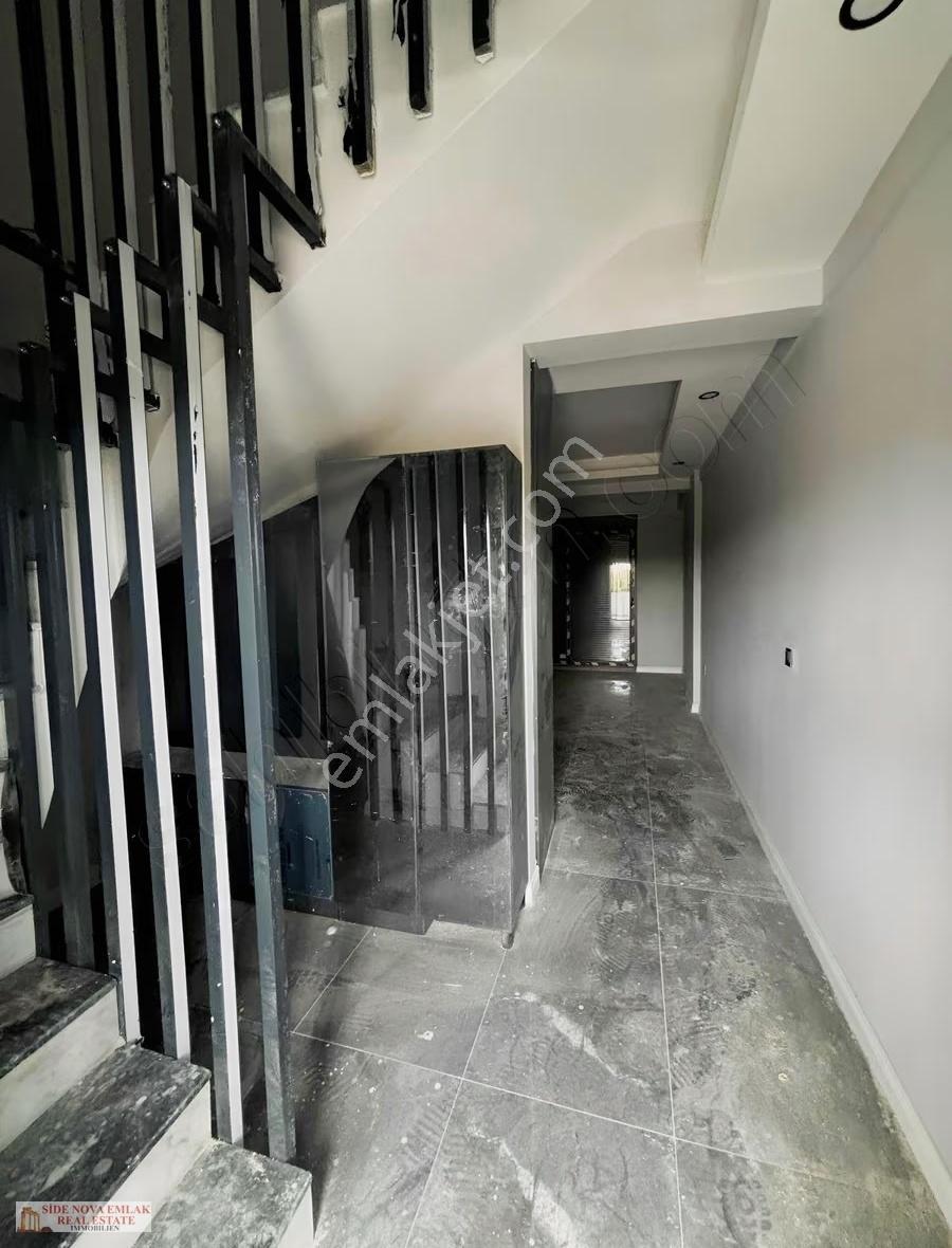 Kumköy'de Oteller Bölgesinde Site İçerisinde Kiralık 2+1 Dublex - Görsel 5